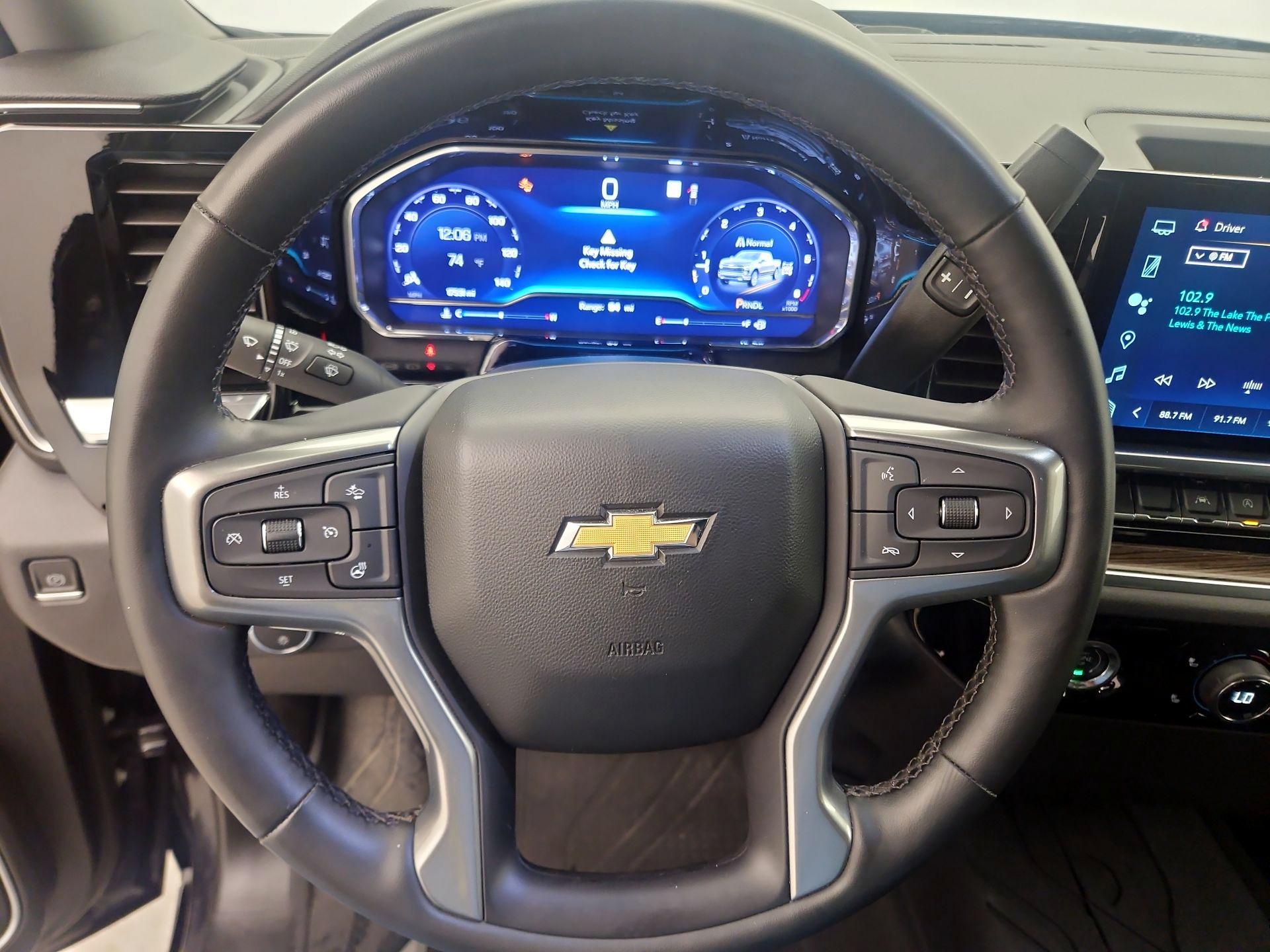 Thumbnail: 2023 Chevrolet Silverado 1500 - 10