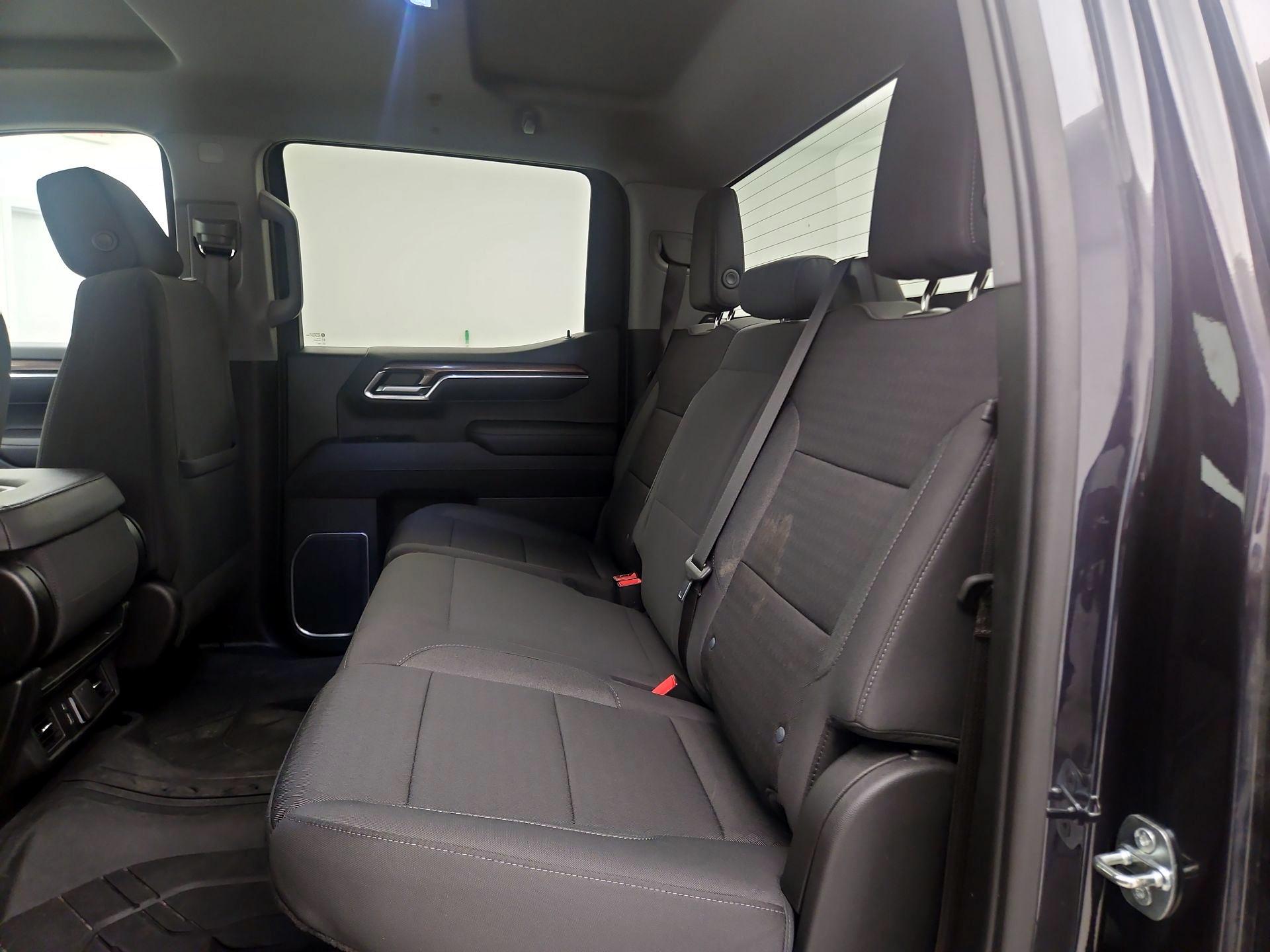 Thumbnail: 2023 Chevrolet Silverado 1500 - 19