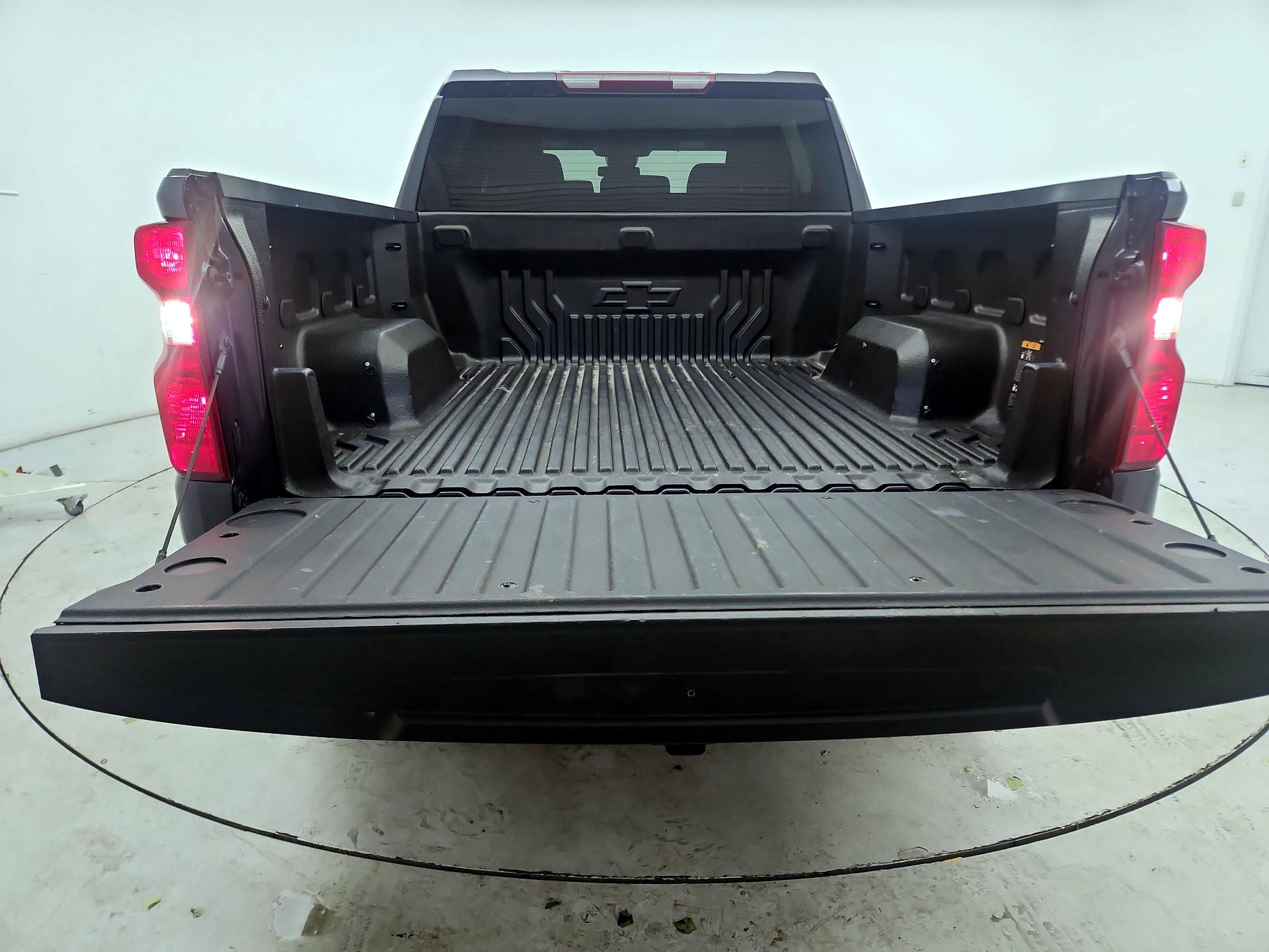 Thumbnail: 2023 Chevrolet Silverado 1500 - 20