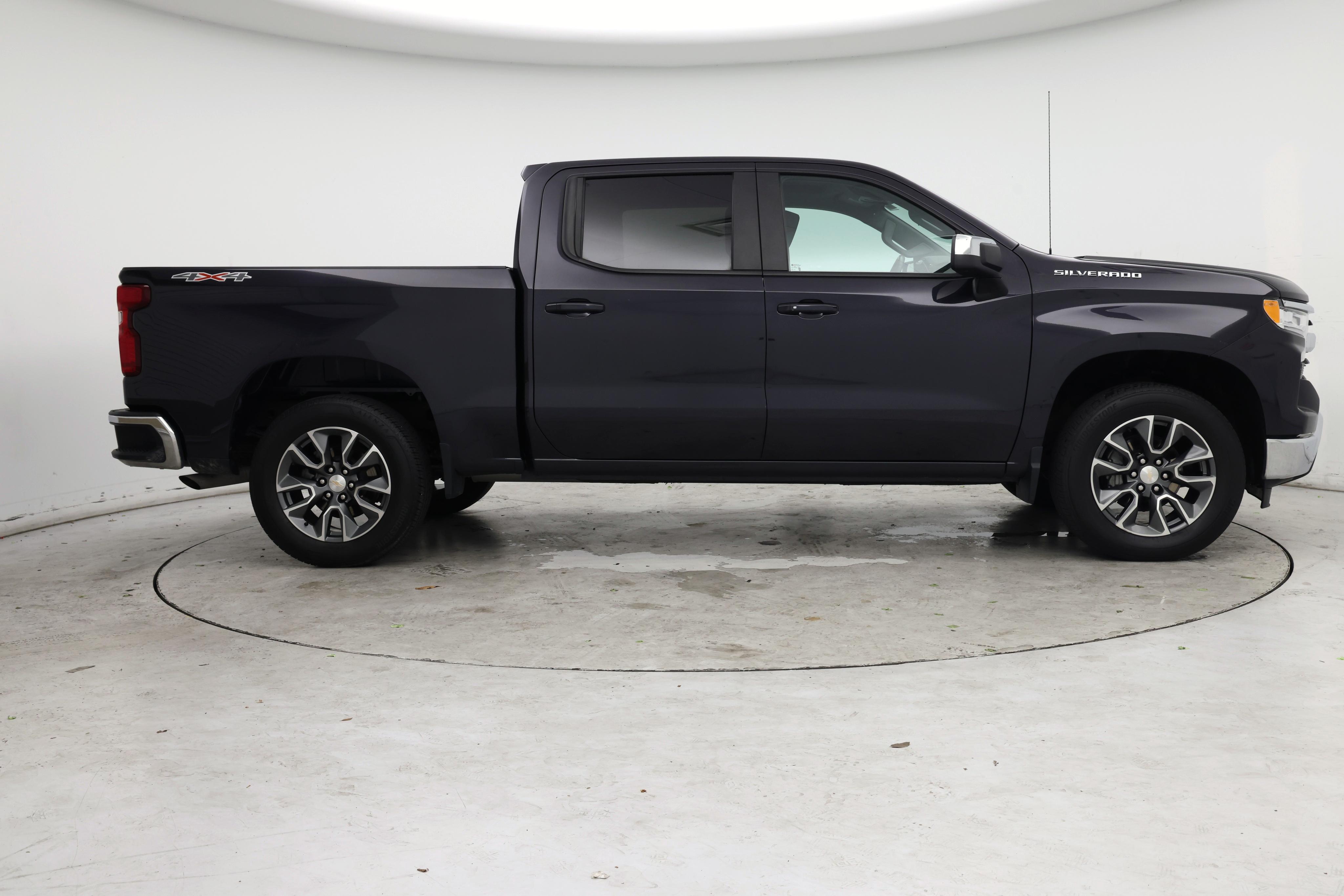 Thumbnail: 2023 Chevrolet Silverado 1500 - 7