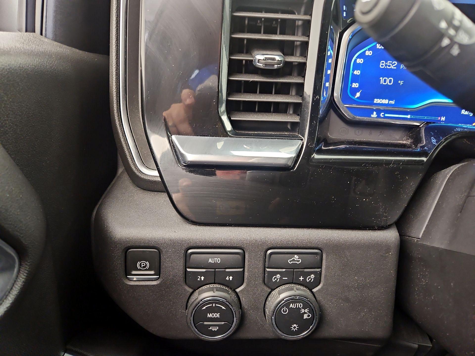 Thumbnail: 2023 Chevrolet Silverado 1500 - 13