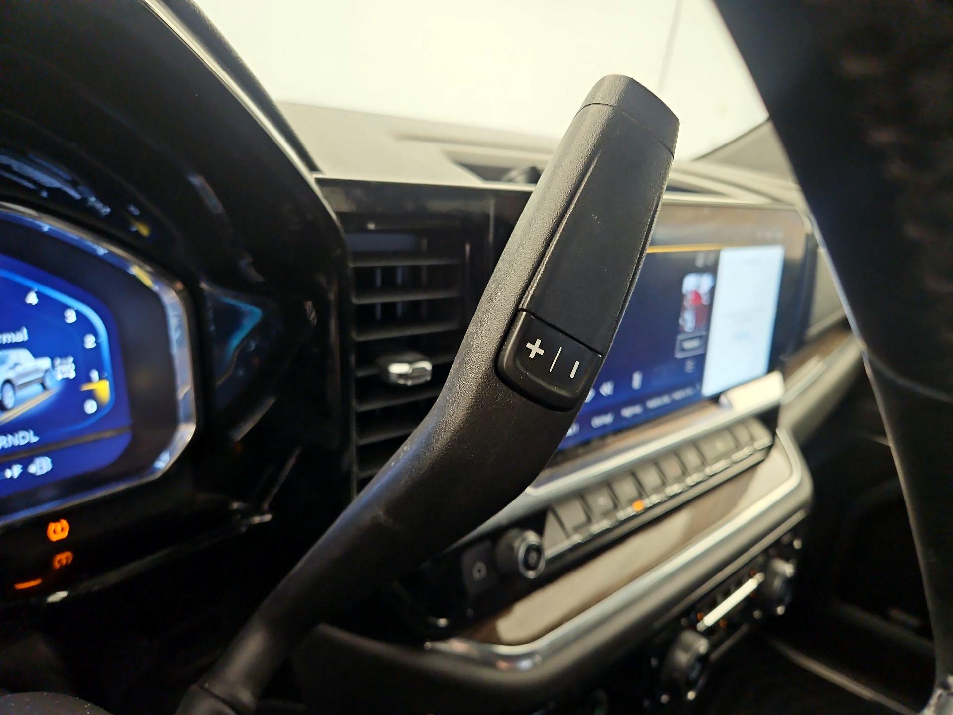 Thumbnail: 2023 Chevrolet Silverado 1500 - 18
