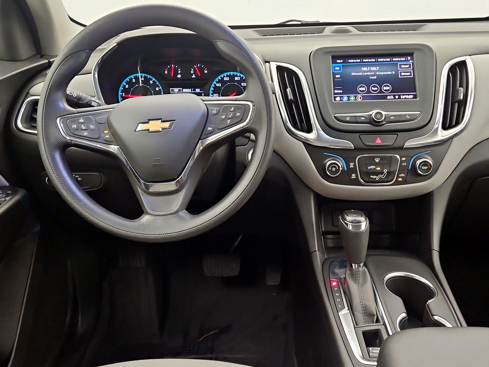 Thumbnail: 2021 Chevrolet Equinox - 10