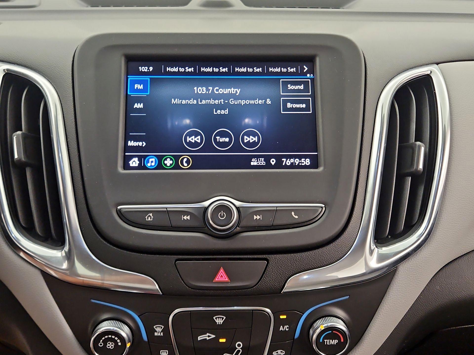 Thumbnail: 2021 Chevrolet Equinox - 15
