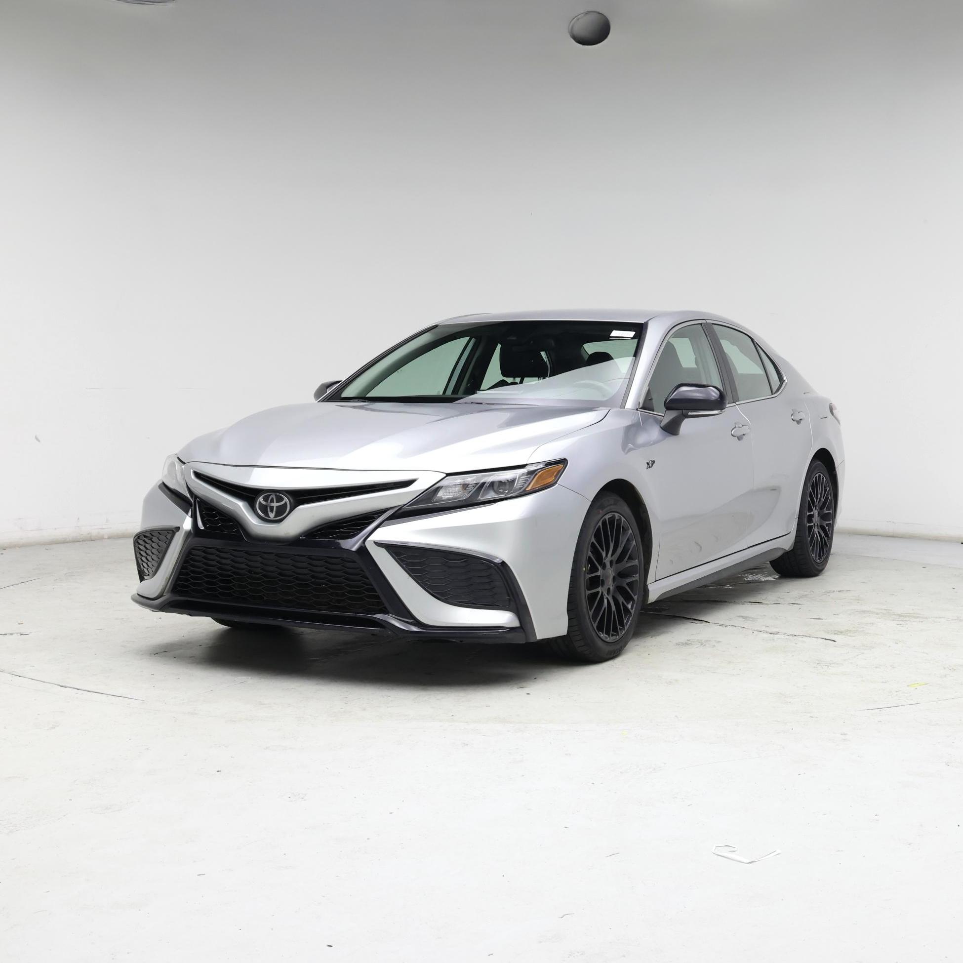 Thumbnail: 2023 Toyota Camry - 4