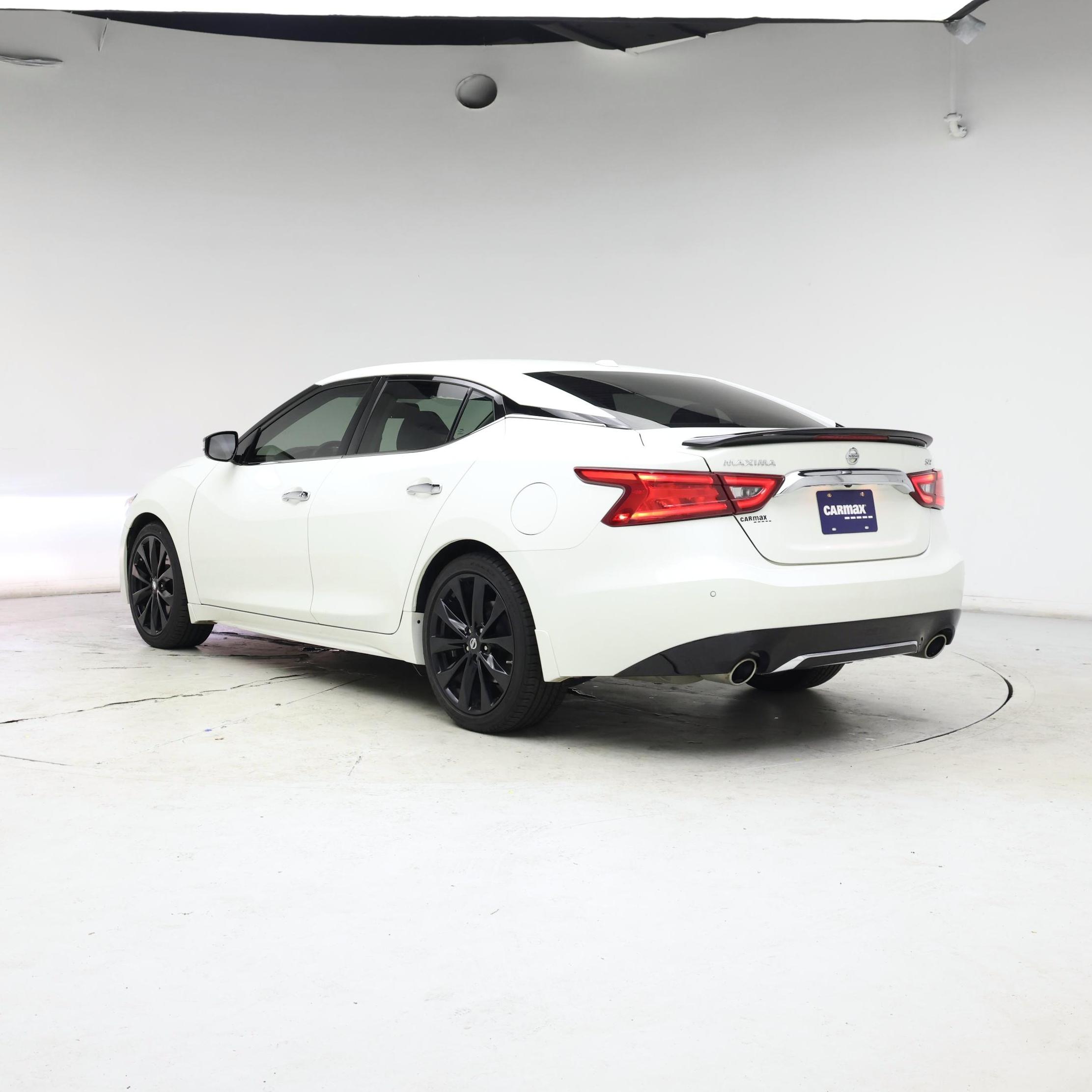 Thumbnail: 2017 Nissan Maxima - 2