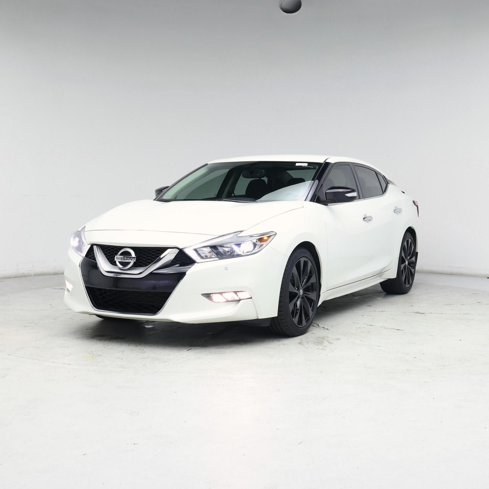 Thumbnail: 2017 Nissan Maxima - 4