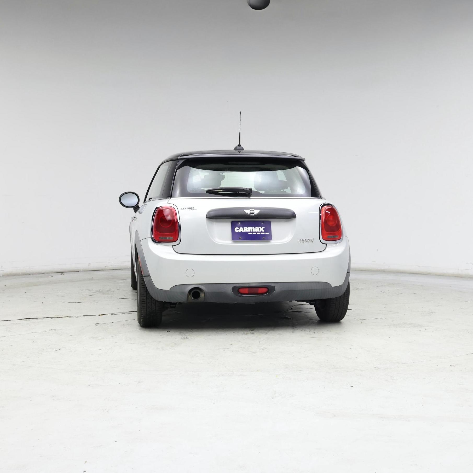 Thumbnail: 2015 MINI Cooper Hardtop - 6