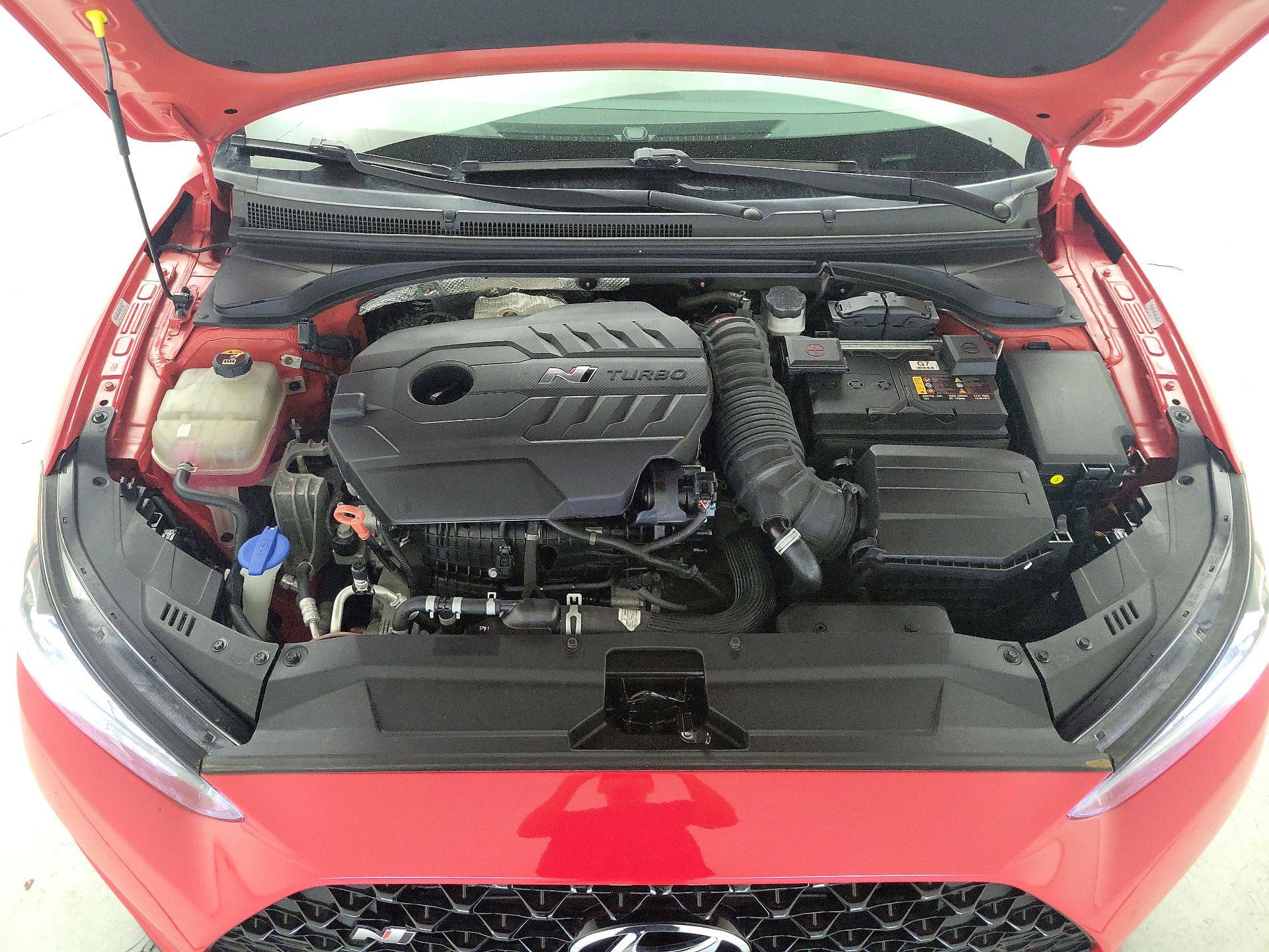 Thumbnail: 2021 Hyundai Veloster - 20