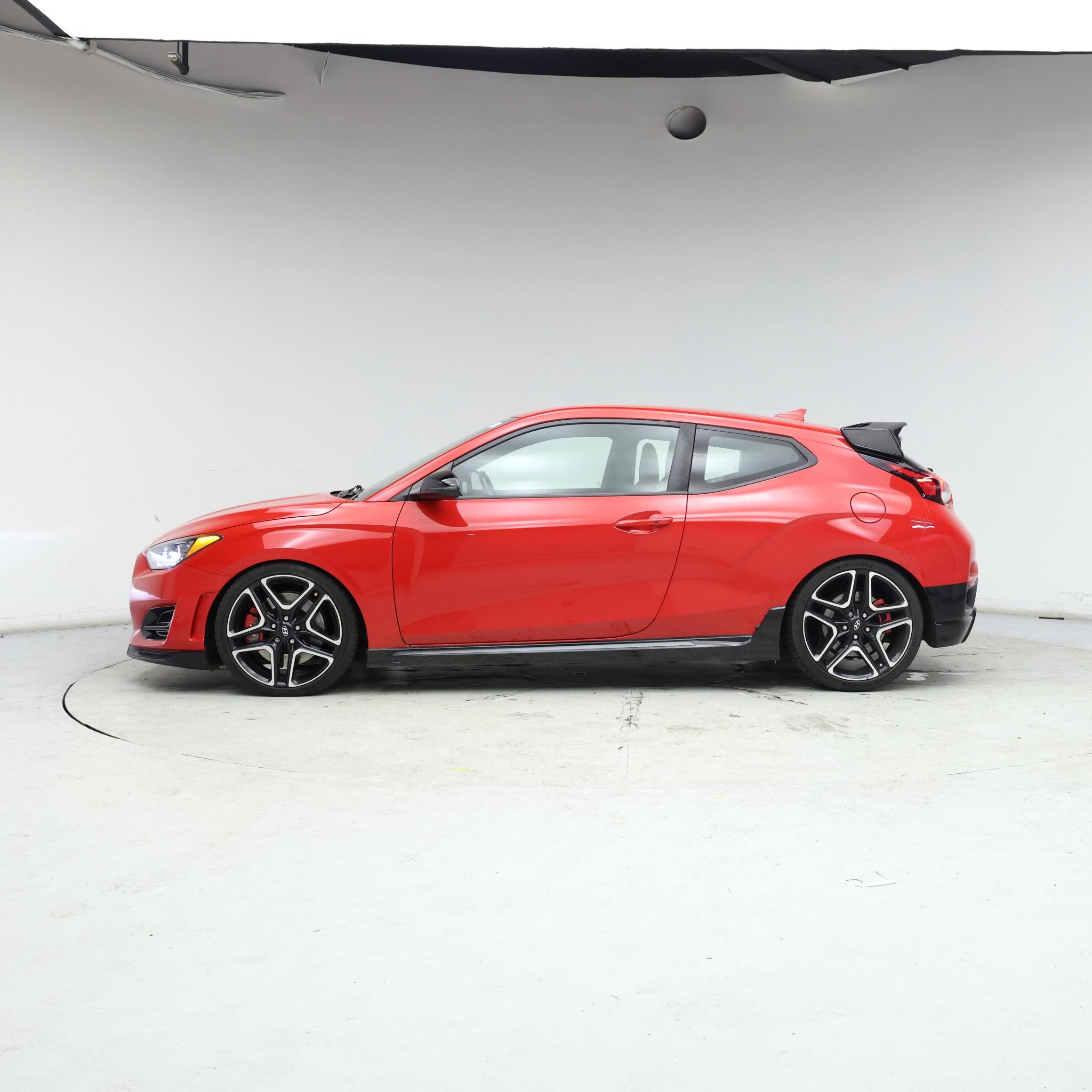 Thumbnail: 2021 Hyundai Veloster - 3