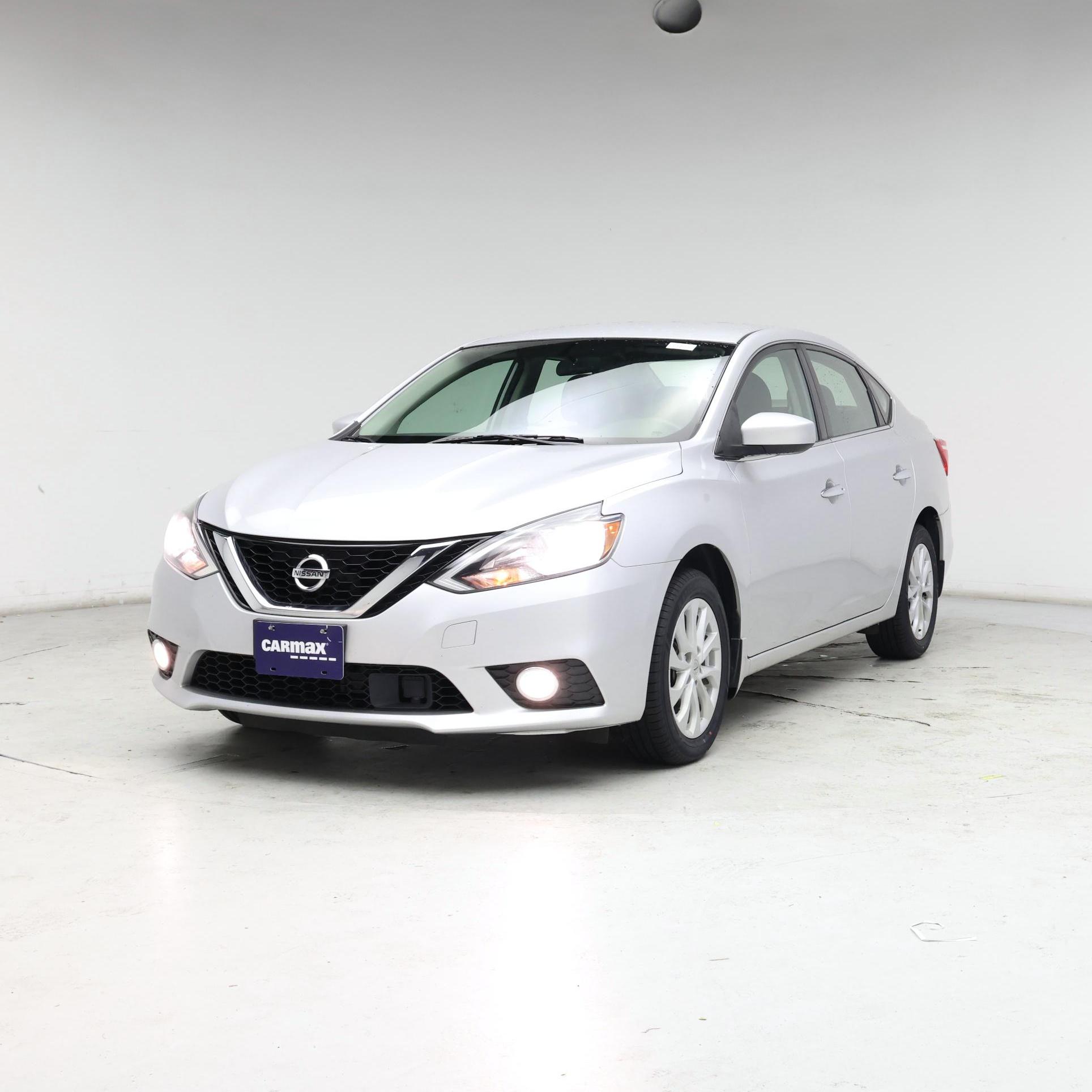 Thumbnail: 2019 Nissan Sentra - 4