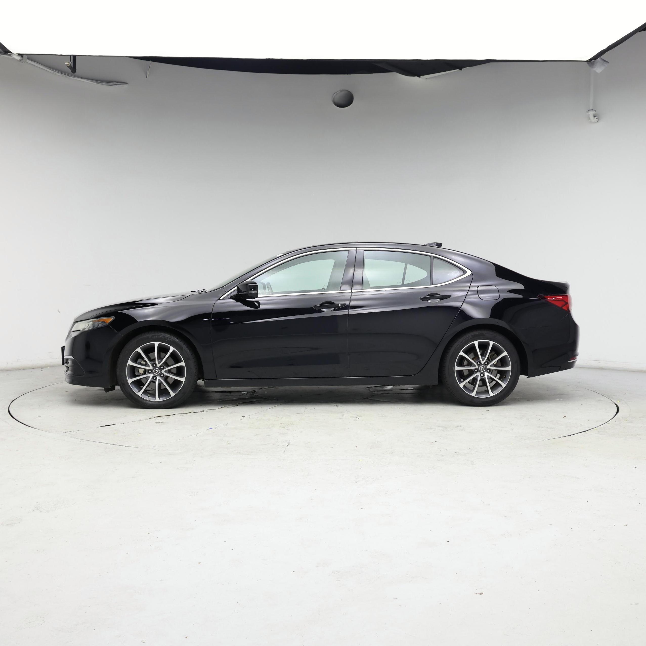 Thumbnail: 2015 Acura TLX - 3