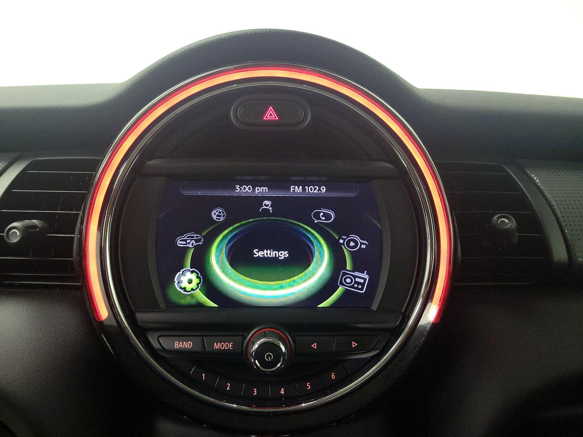 Thumbnail: 2017 MINI Cooper Hardtop - 15