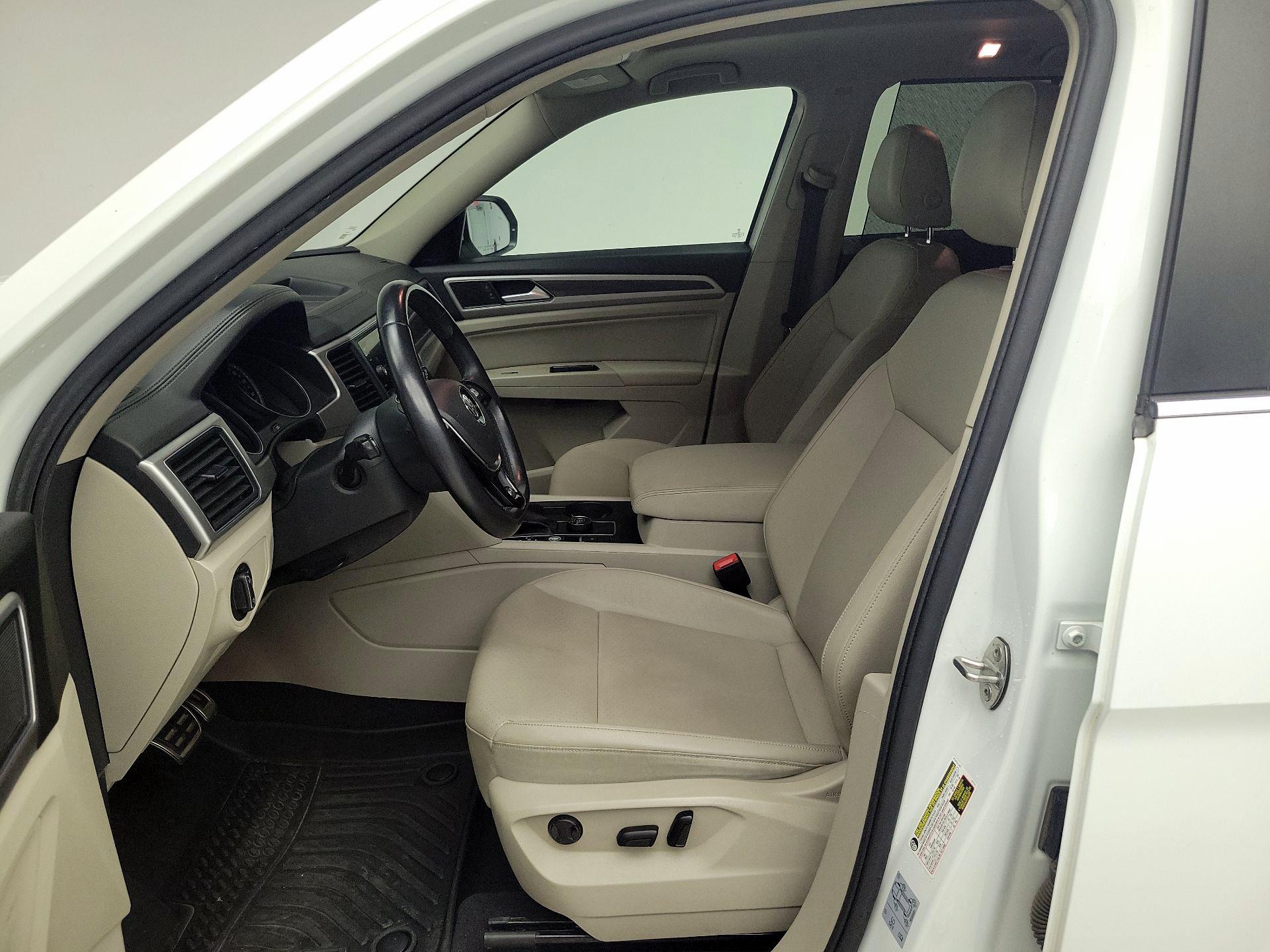 Thumbnail: 2019 Volkswagen Atlas - 11