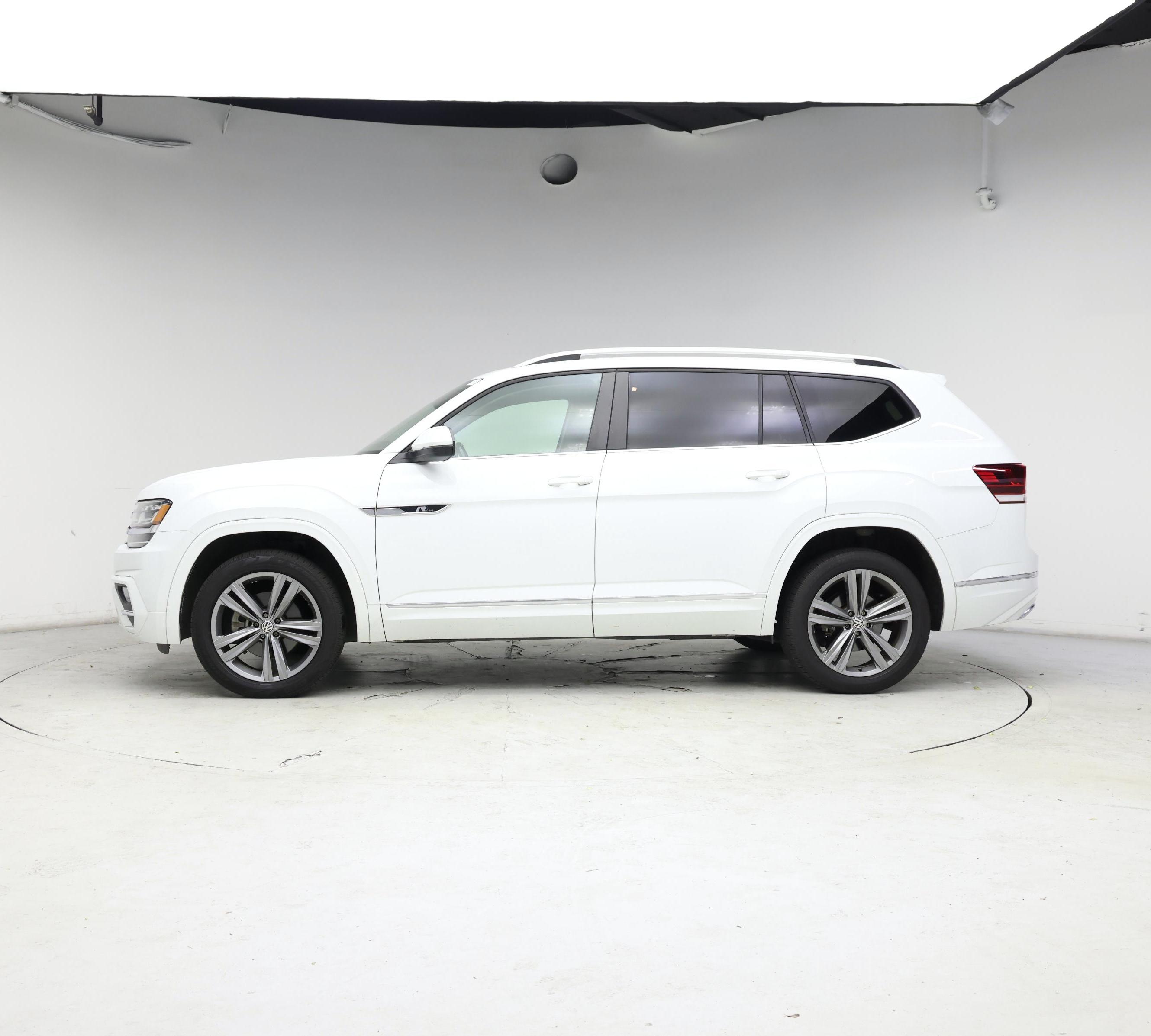 Thumbnail: 2019 Volkswagen Atlas - 3