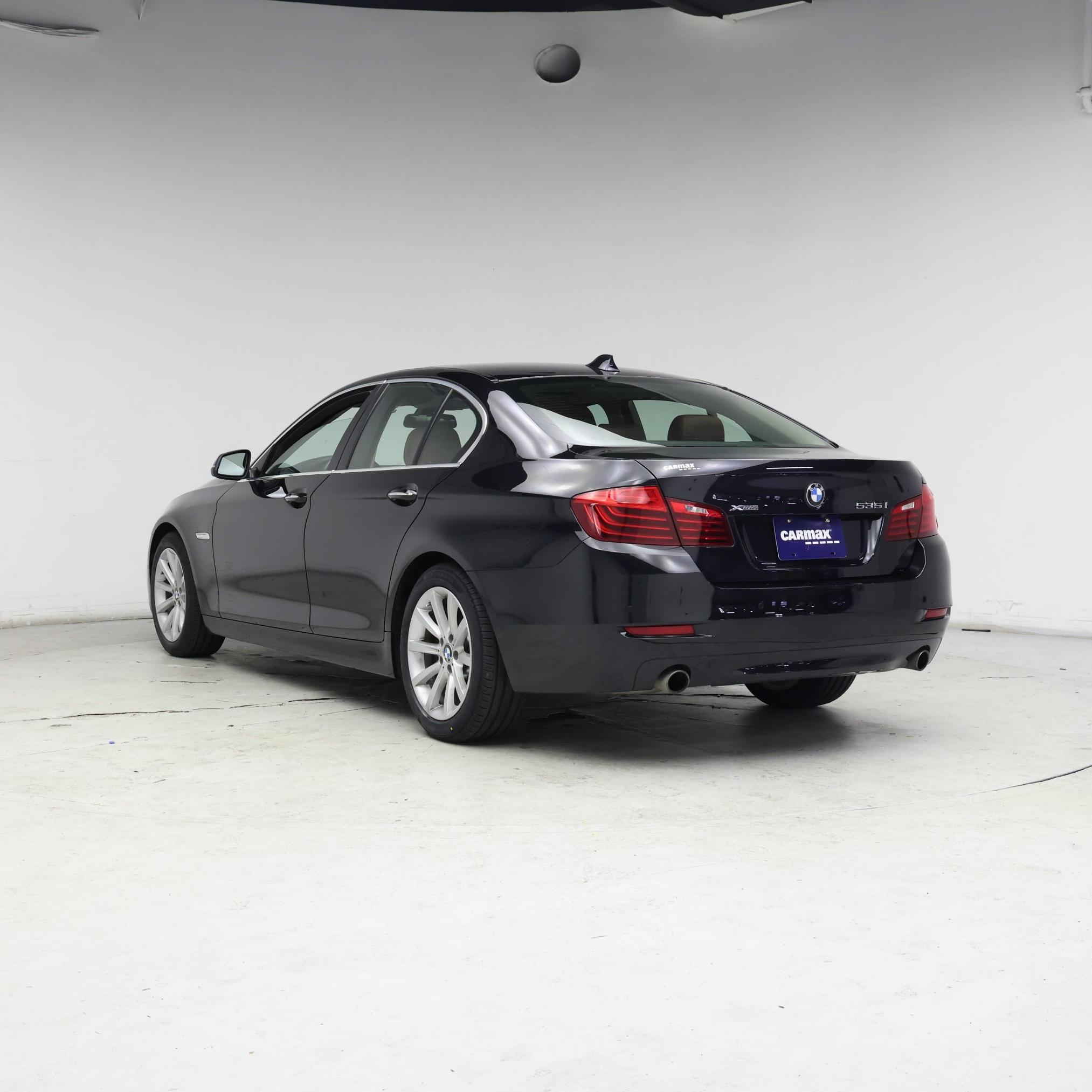 Thumbnail: 2015 BMW 5 Series - 2