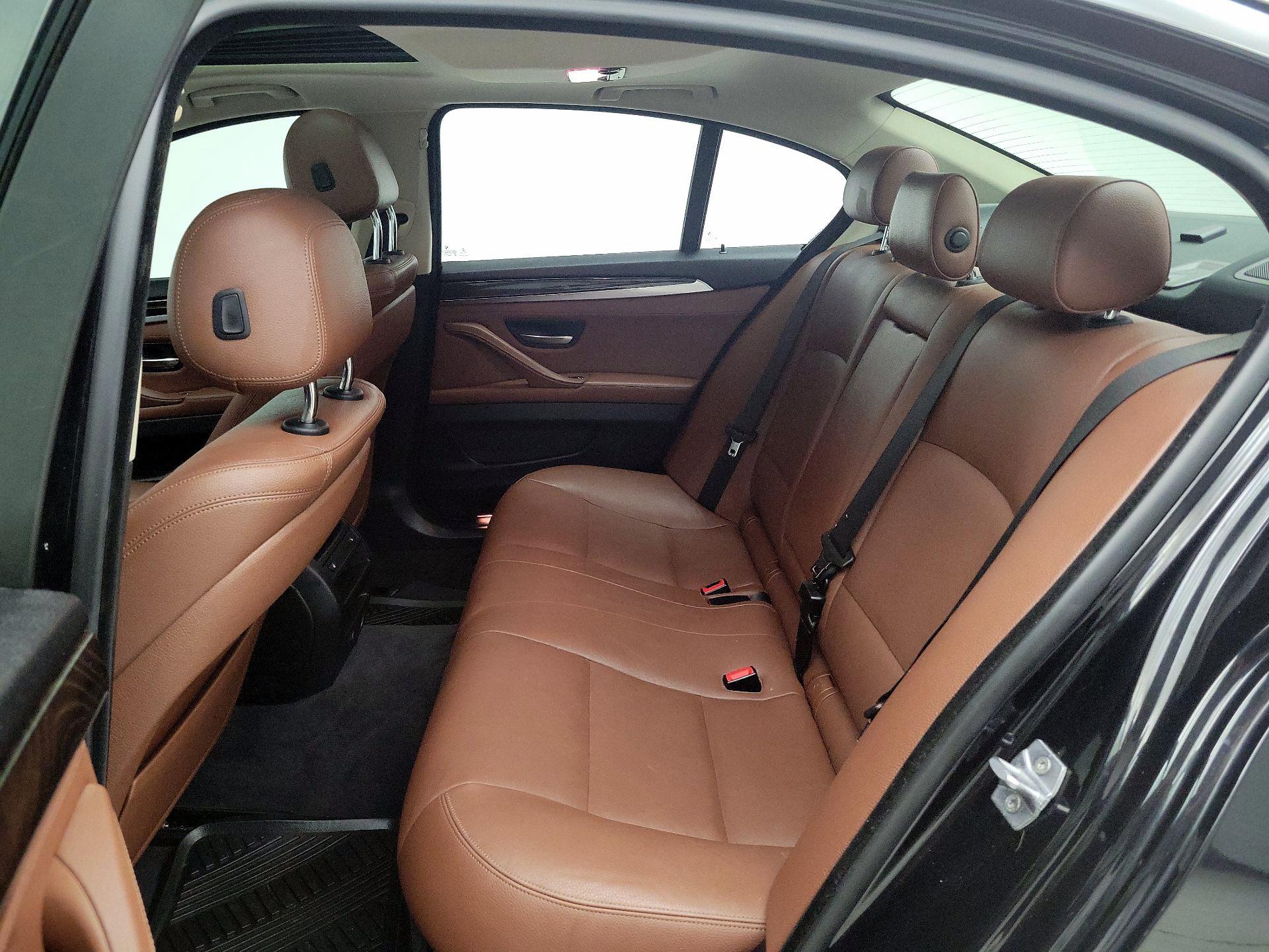 Thumbnail: 2015 BMW 5 Series - 20