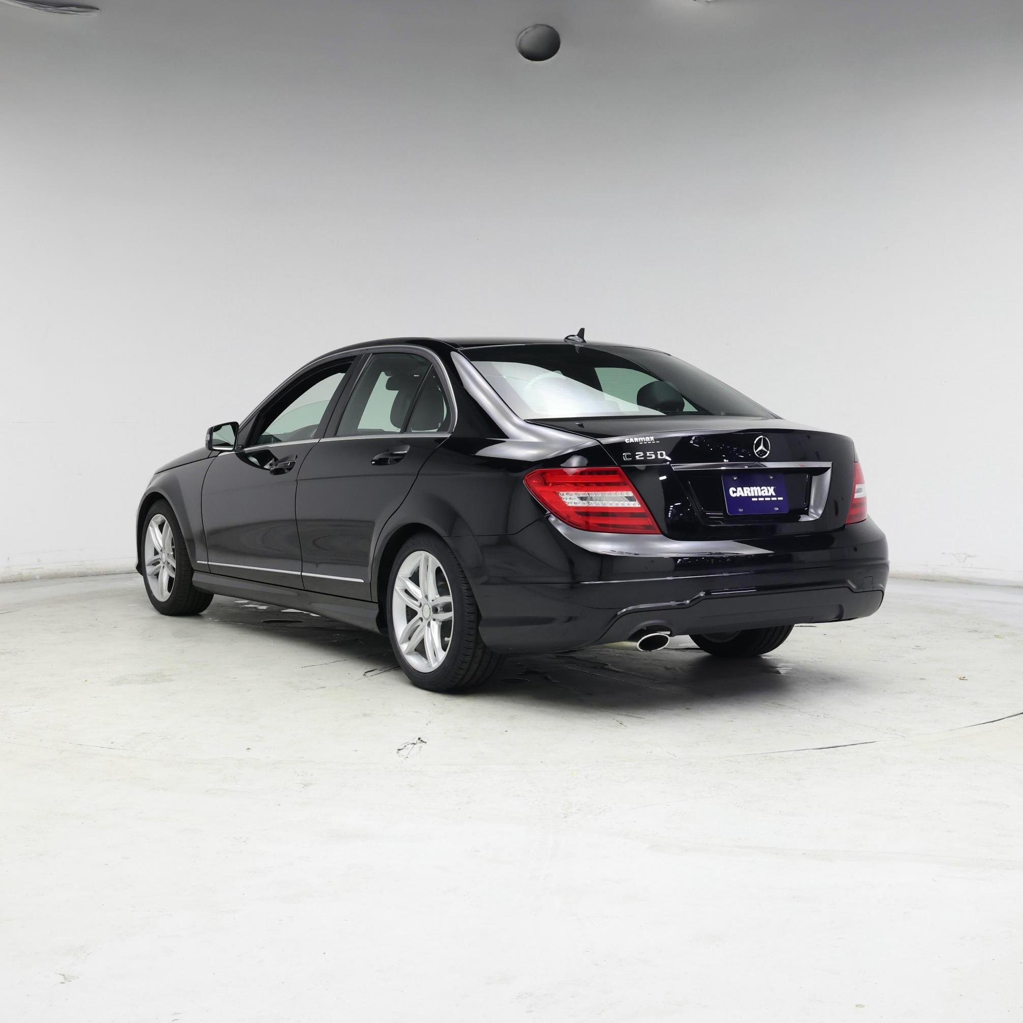 Thumbnail: 2014 Mercedes-Benz C-Class - 2