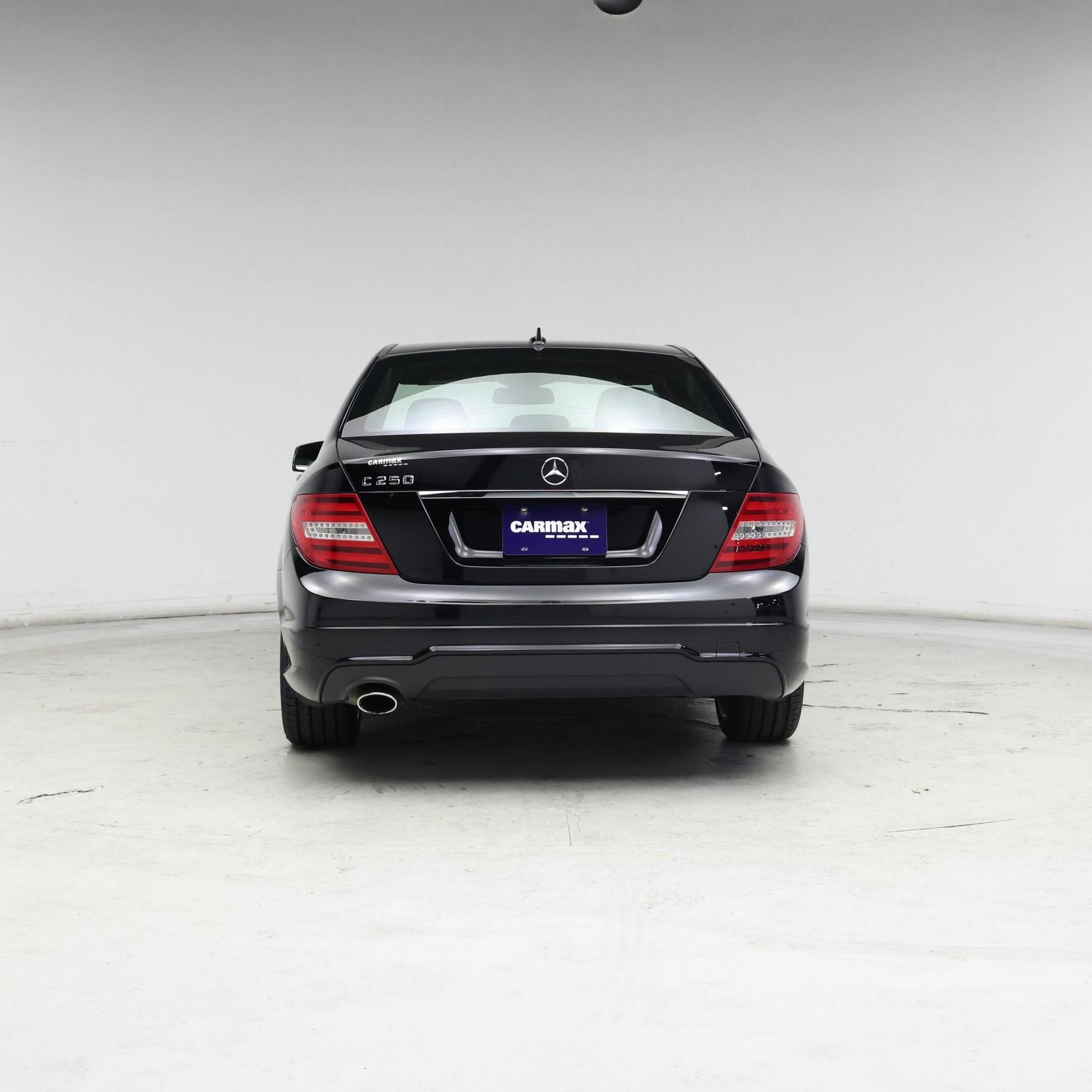 Thumbnail: 2014 Mercedes-Benz C-Class - 6
