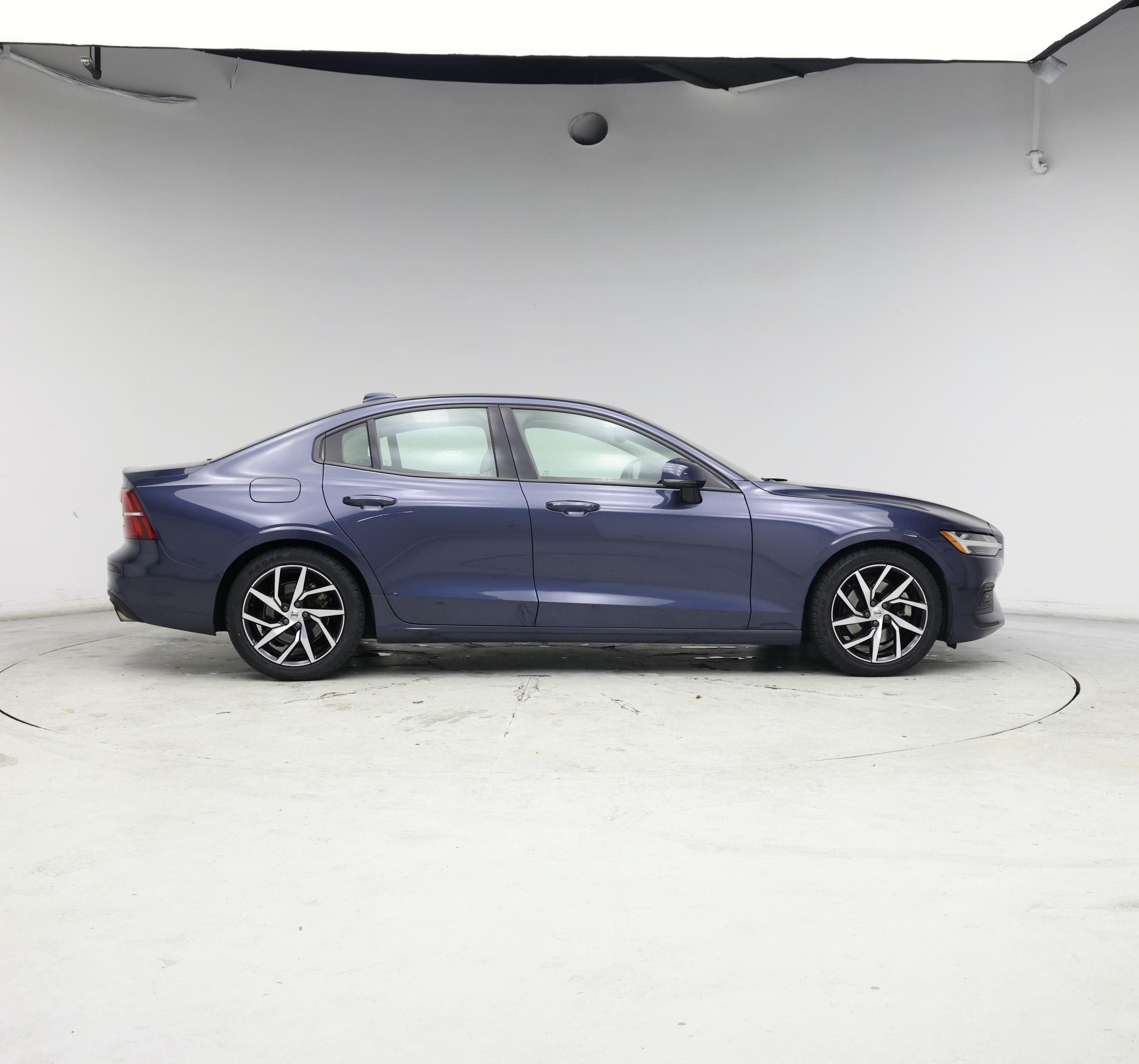 Thumbnail: 2019 Volvo S60 - 7