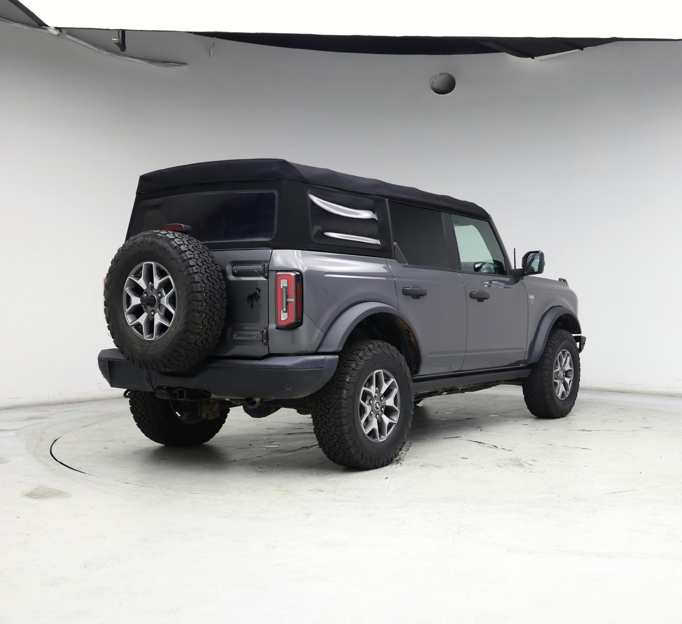 Thumbnail: 2021 Ford Bronco - 8