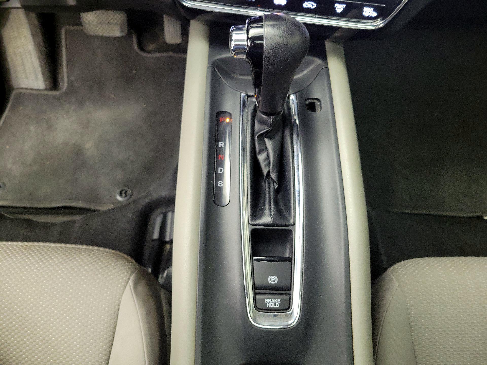Thumbnail: 2018 Honda HR-V - 17