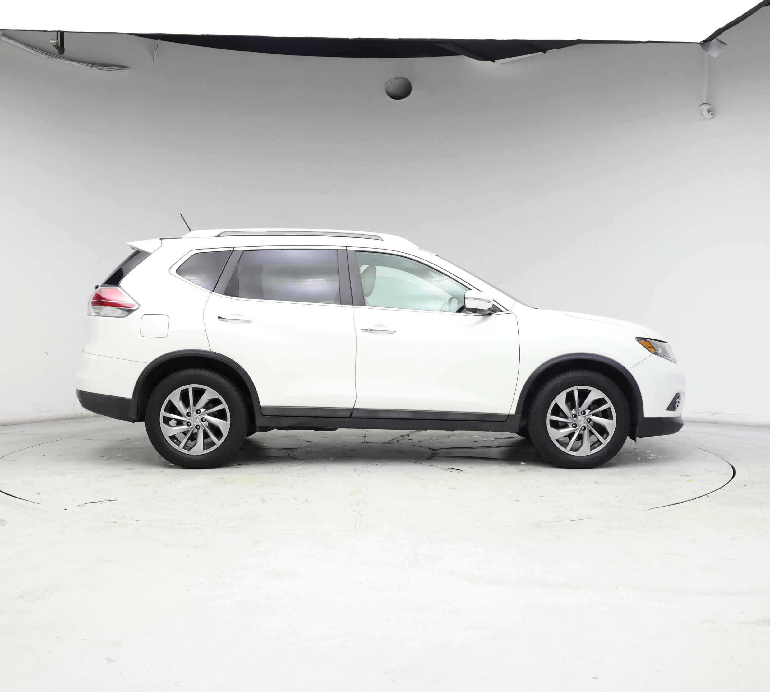 Thumbnail: 2015 Nissan Rogue - 7