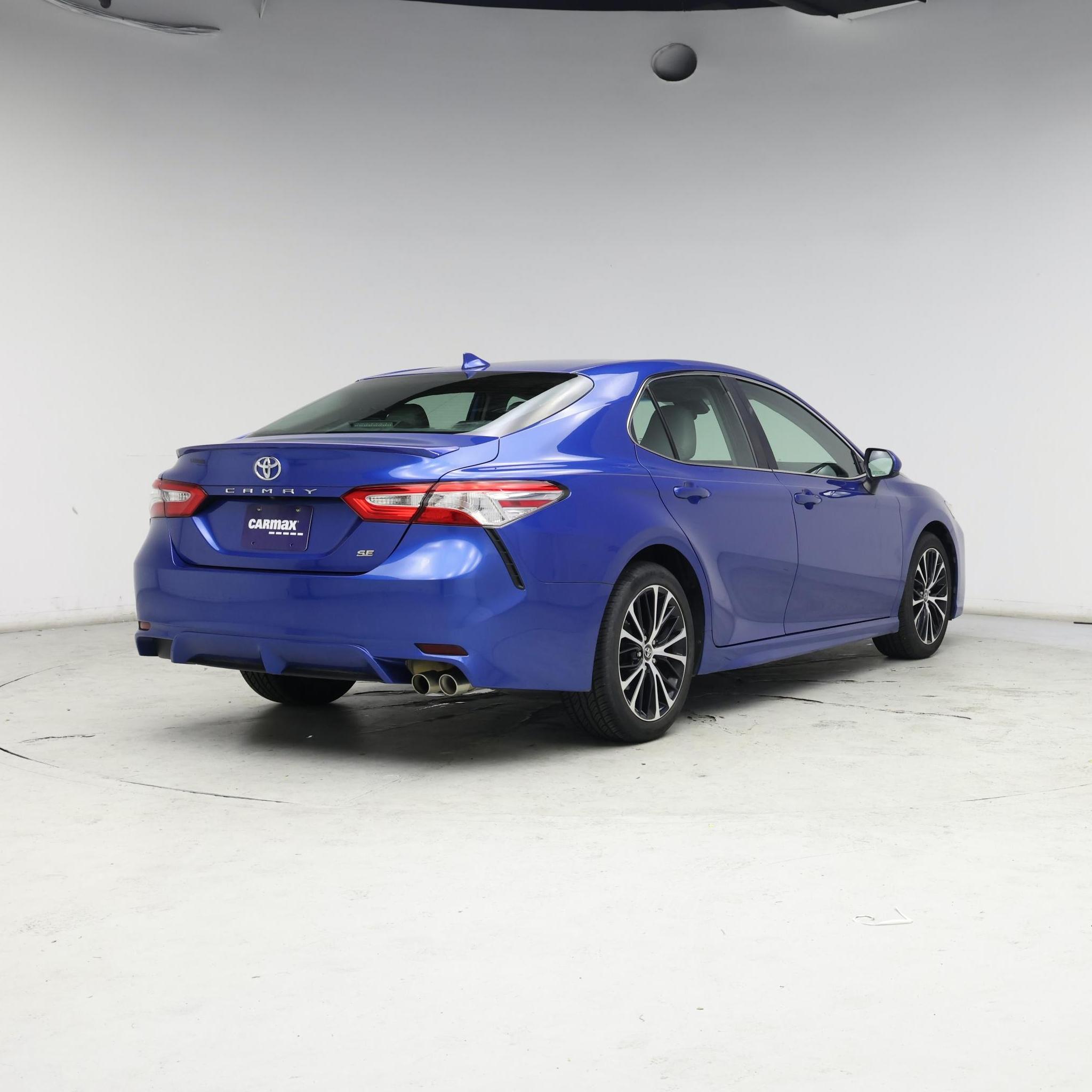 Thumbnail: 2020 Toyota Camry - 8