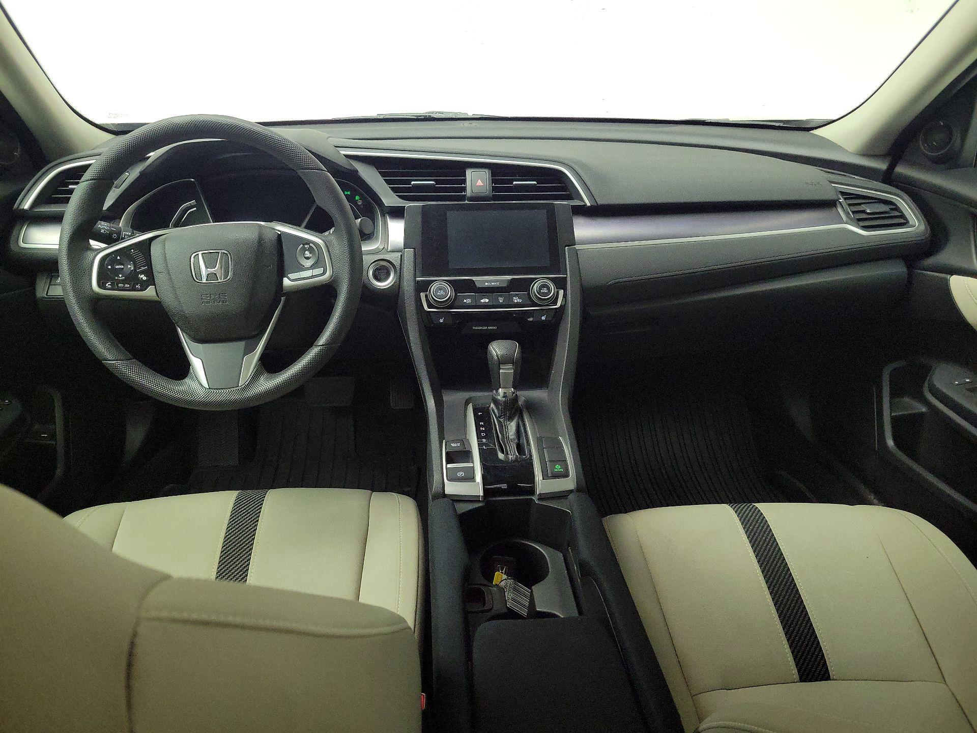 Thumbnail: 2016 Honda Civic - 9