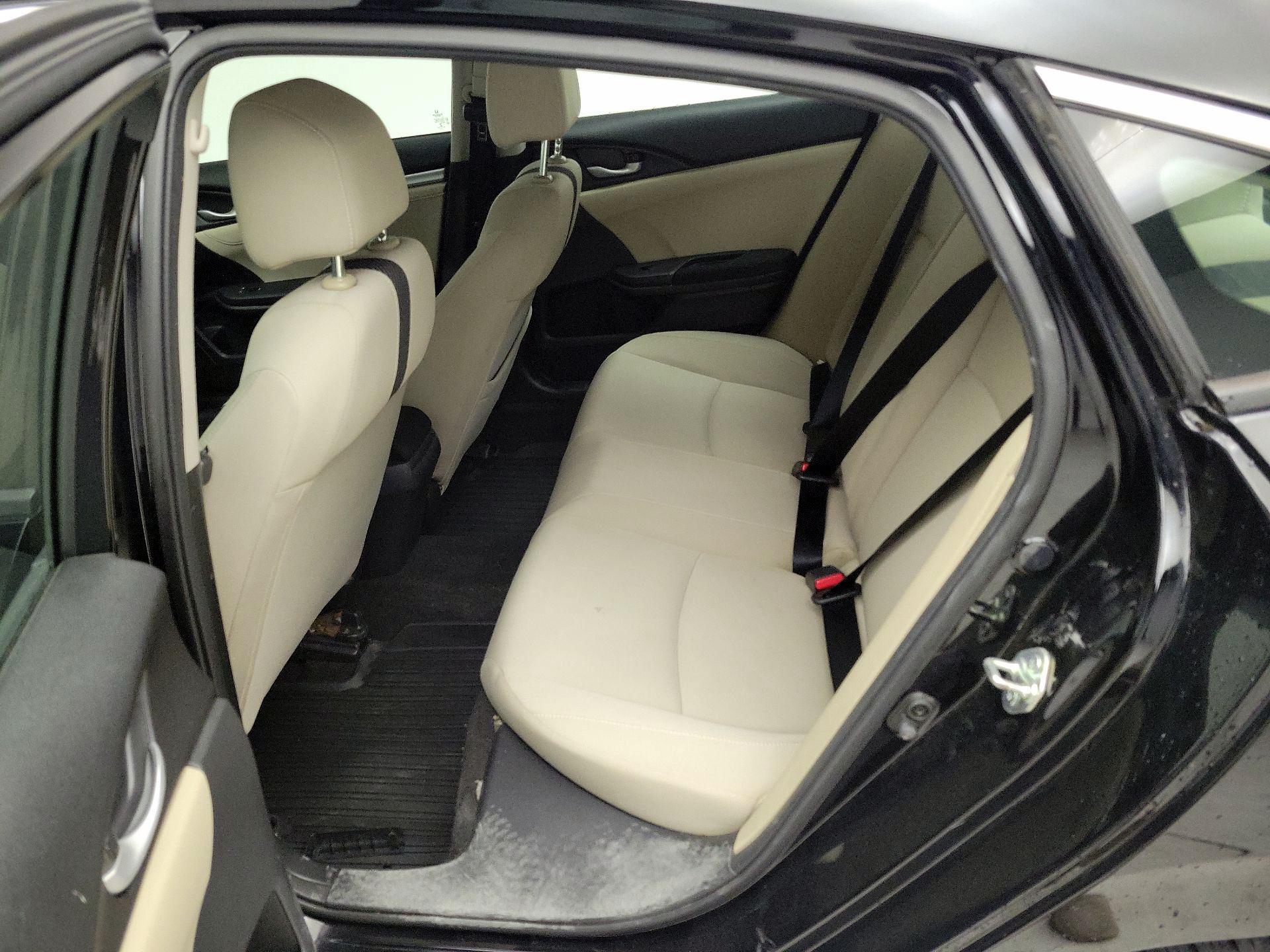 Thumbnail: 2016 Honda Civic - 18