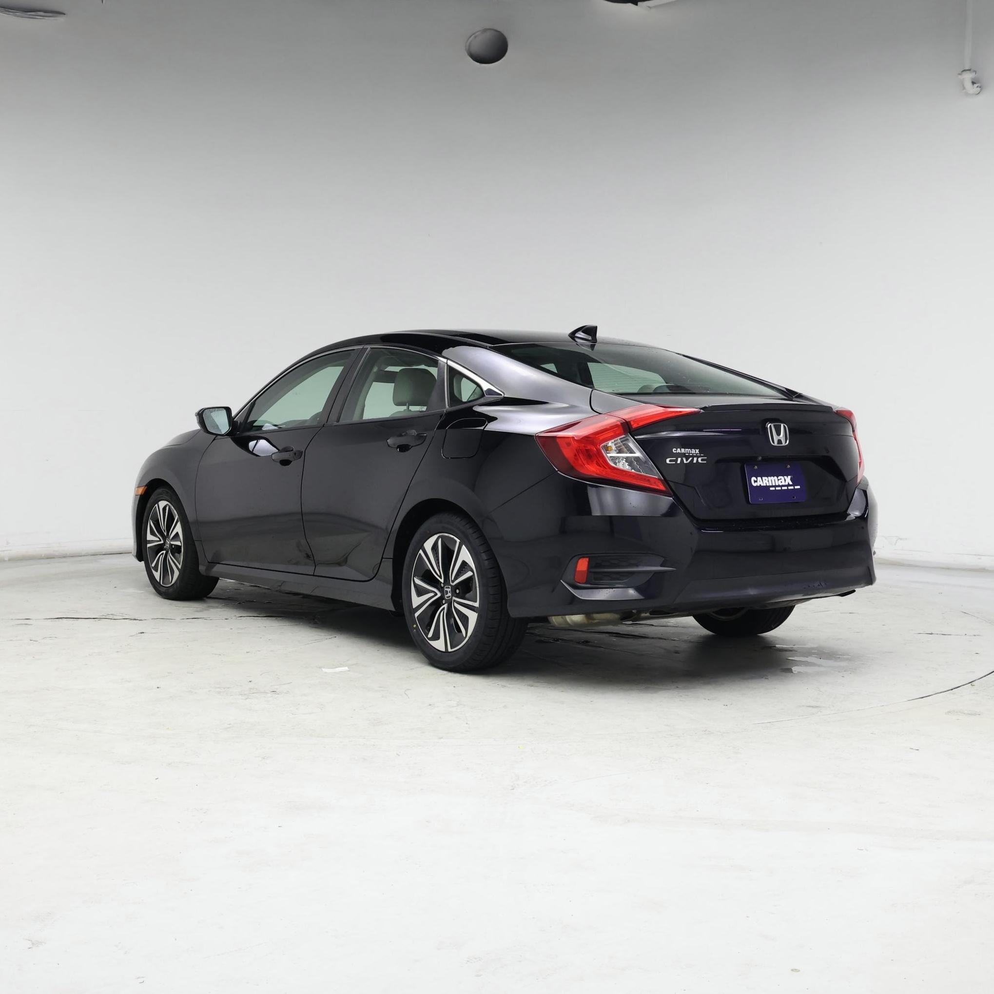 Thumbnail: 2016 Honda Civic - 2