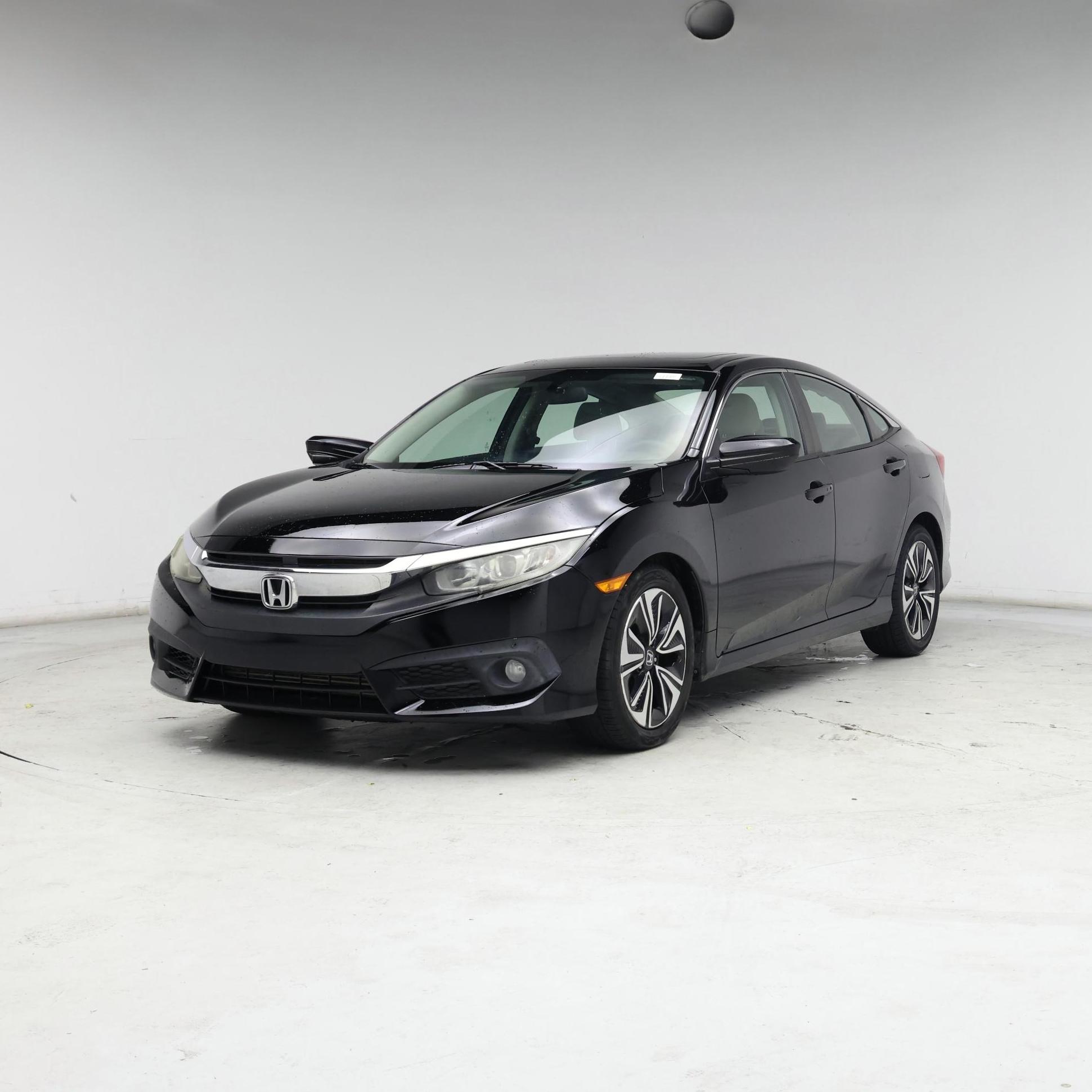 Thumbnail: 2016 Honda Civic - 4