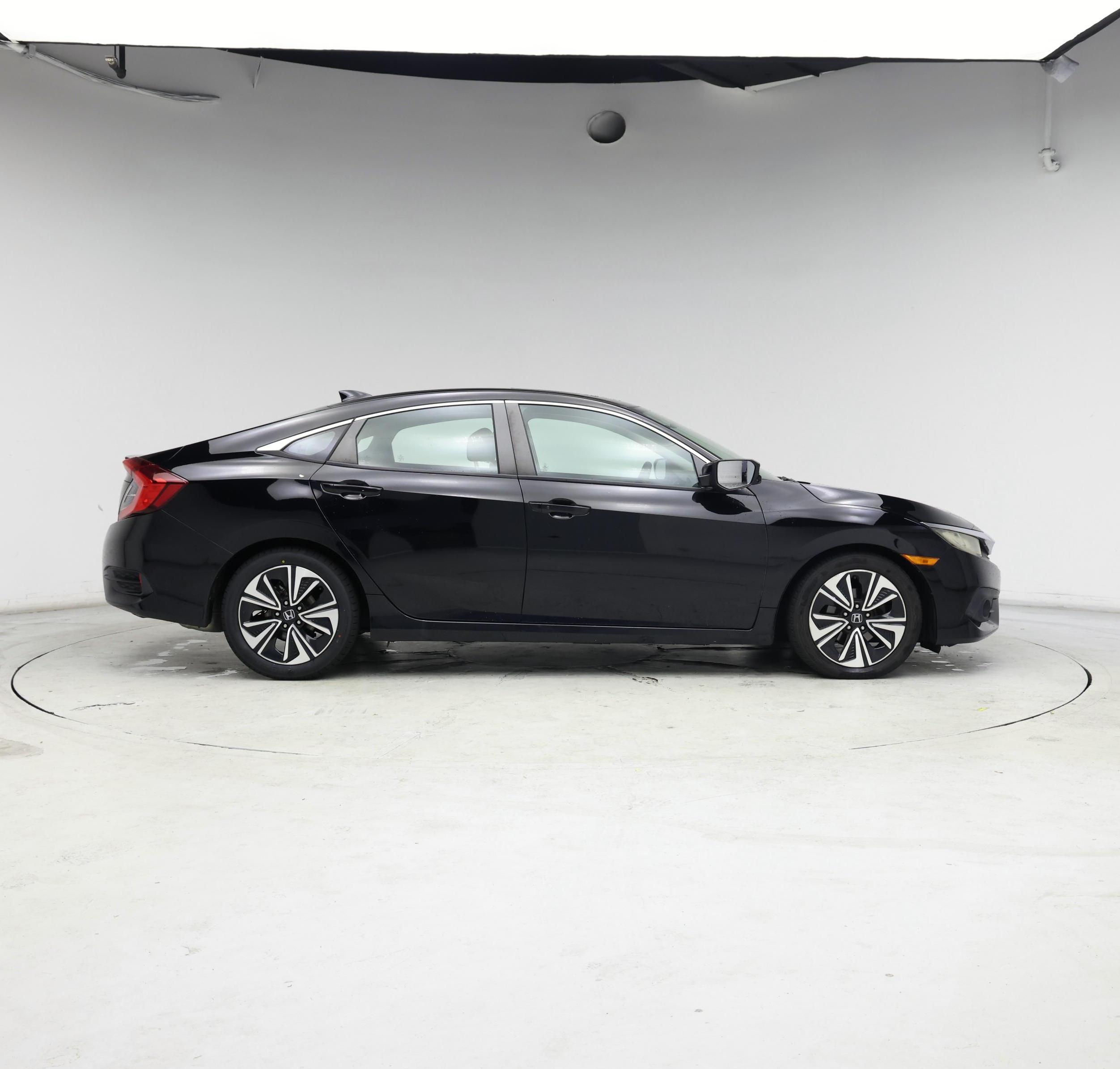 Thumbnail: 2016 Honda Civic - 7