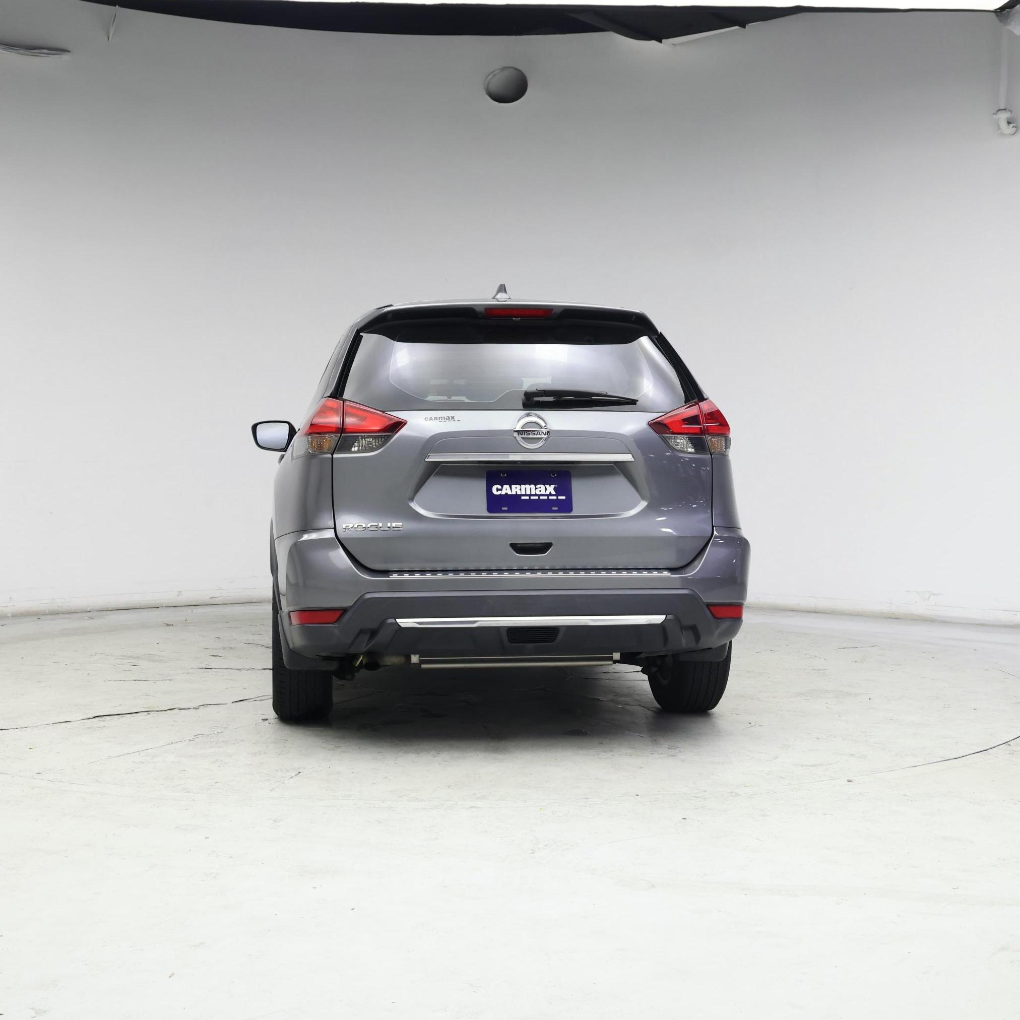Thumbnail: 2017 Nissan Rogue - 6