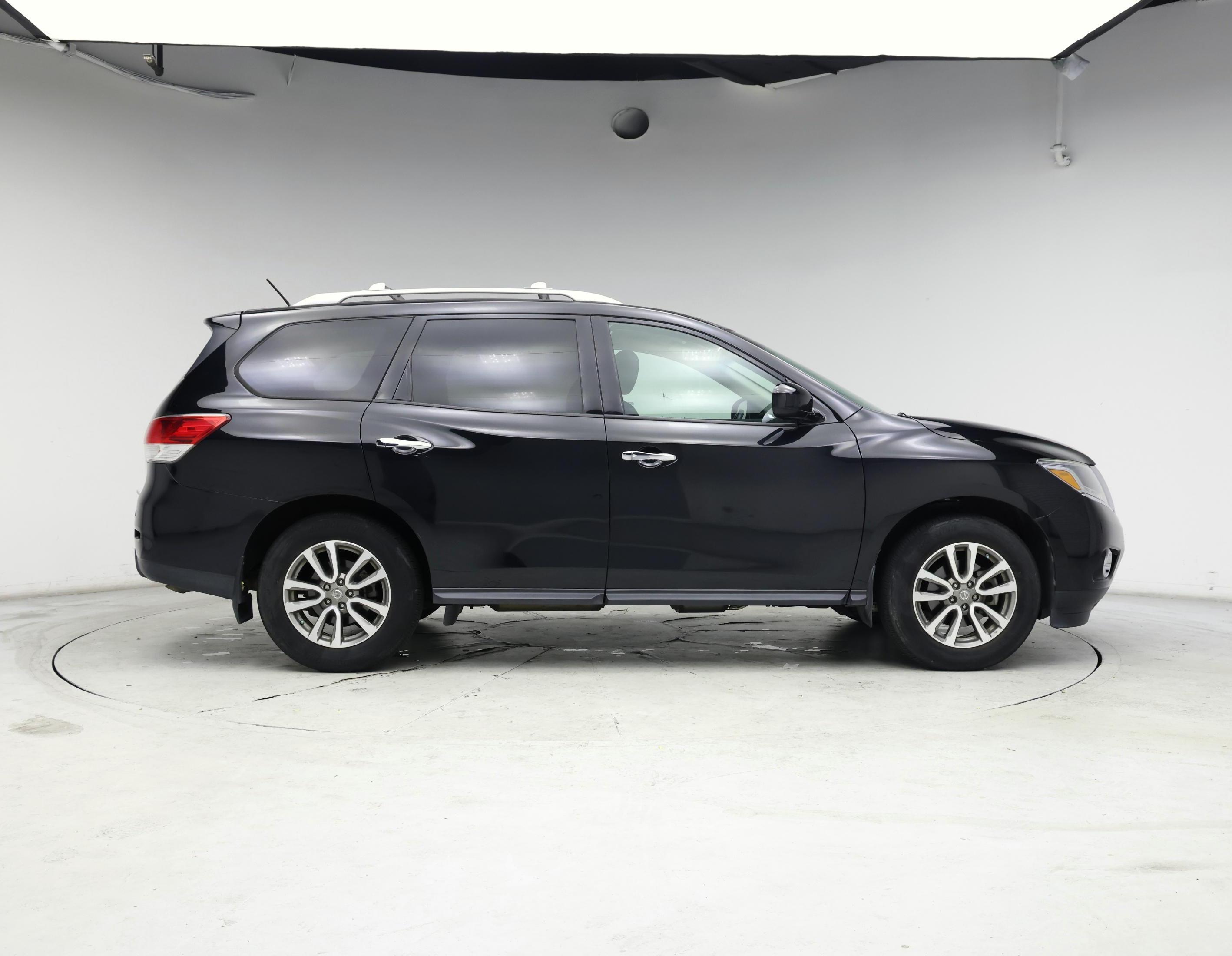 Thumbnail: 2015 Nissan Pathfinder - 7