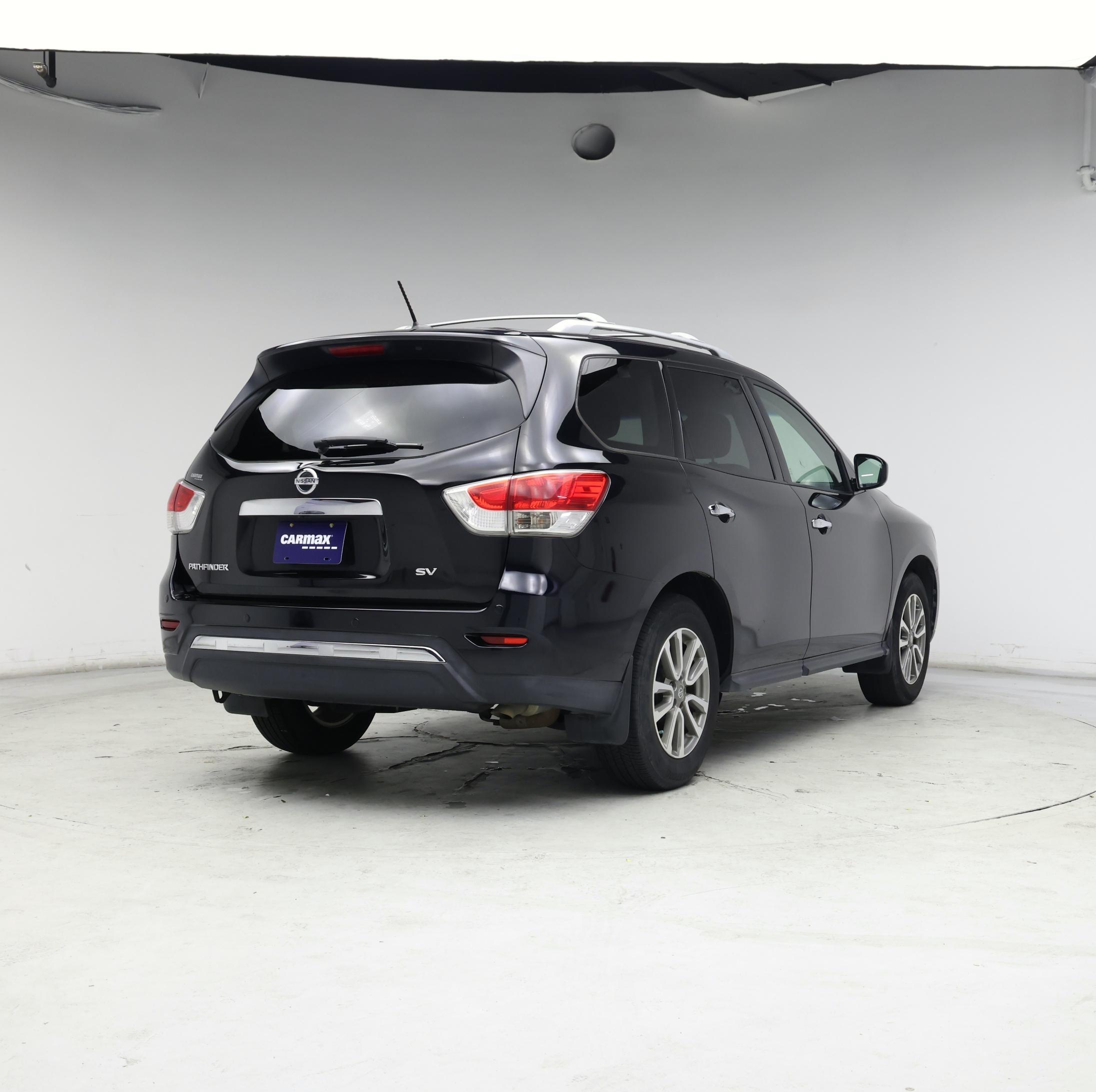 Thumbnail: 2015 Nissan Pathfinder - 8