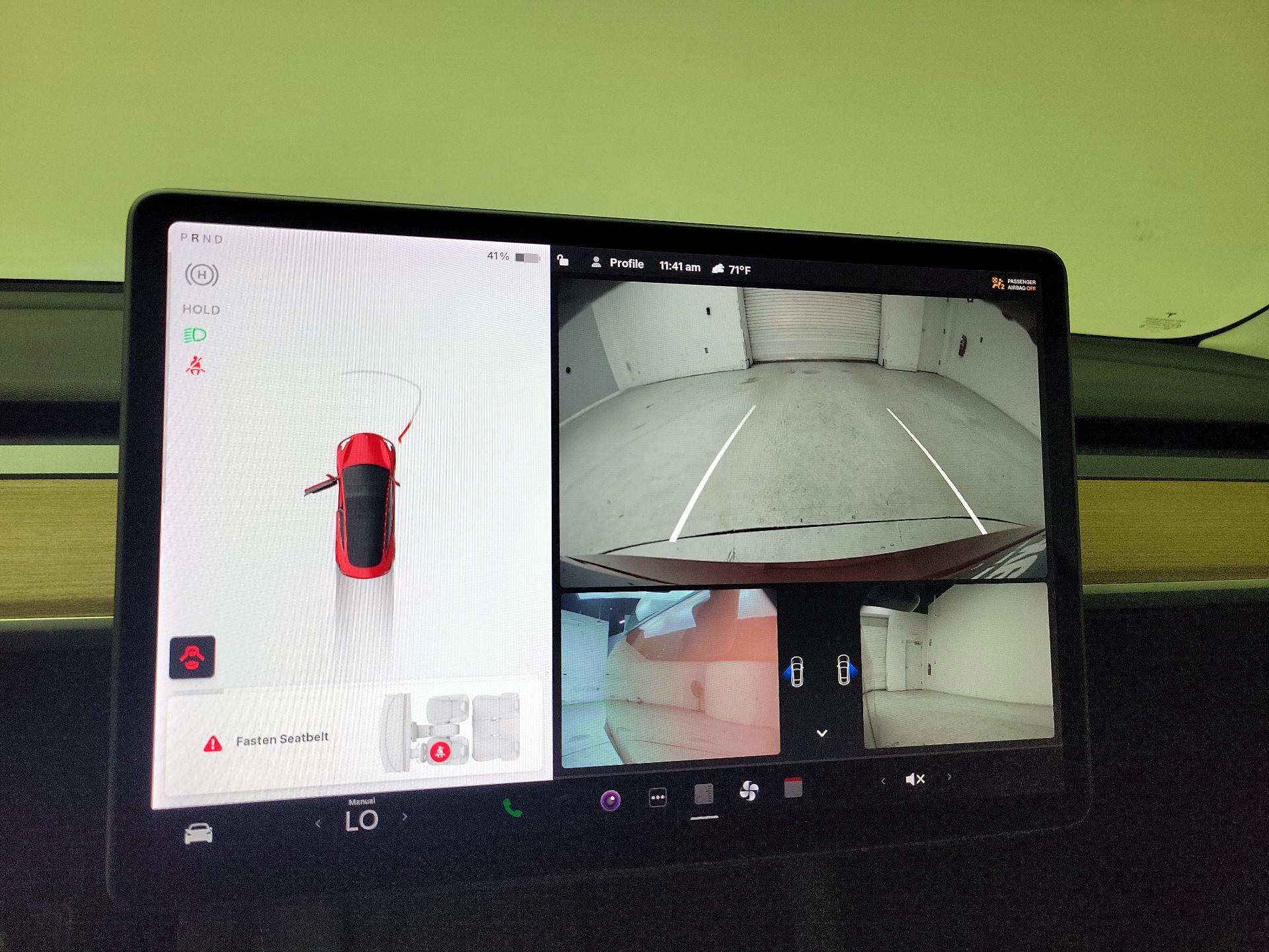 Thumbnail: 2021 Tesla Model 3 - 14