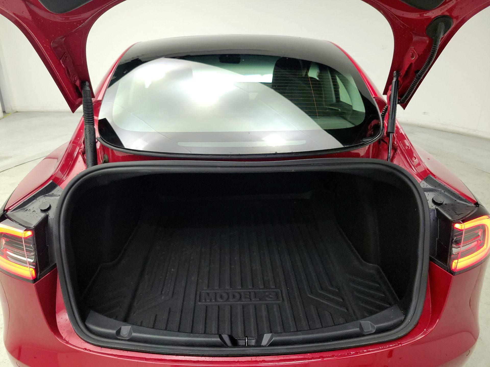 Thumbnail: 2021 Tesla Model 3 - 19