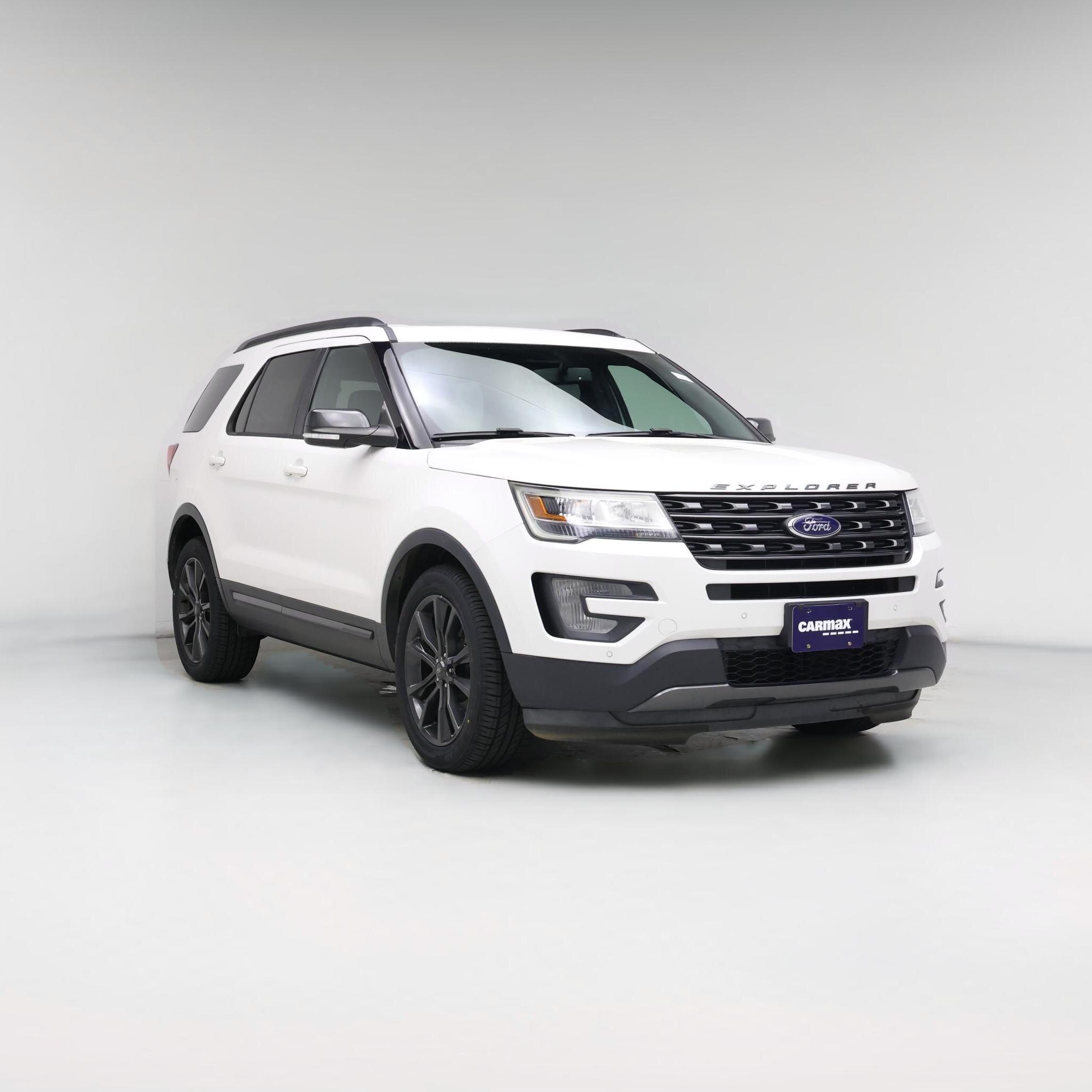Thumbnail: 2017 Ford Explorer - 1