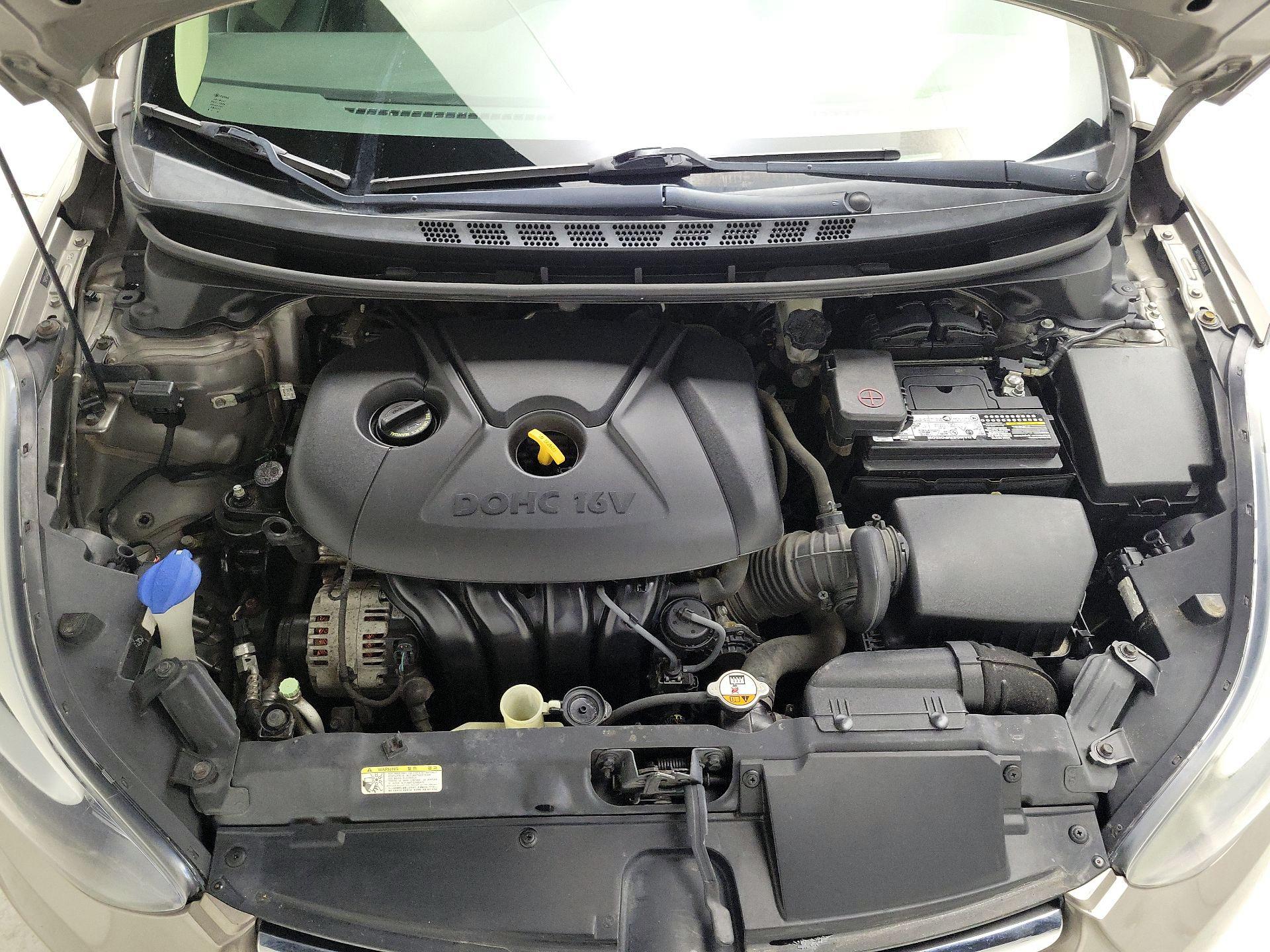 Thumbnail: 2014 Hyundai Elantra - 20