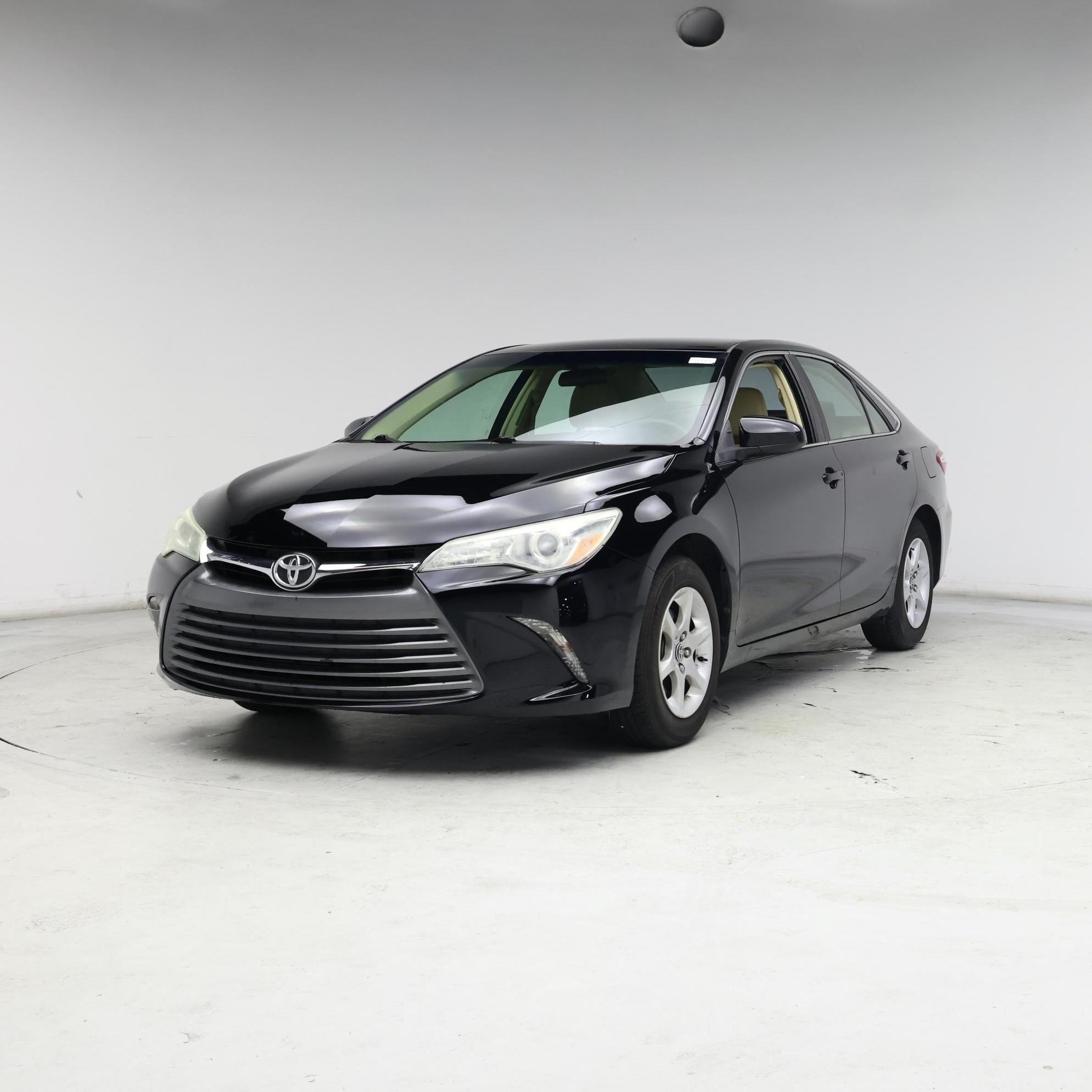 Thumbnail: 2015 Toyota Camry - 4