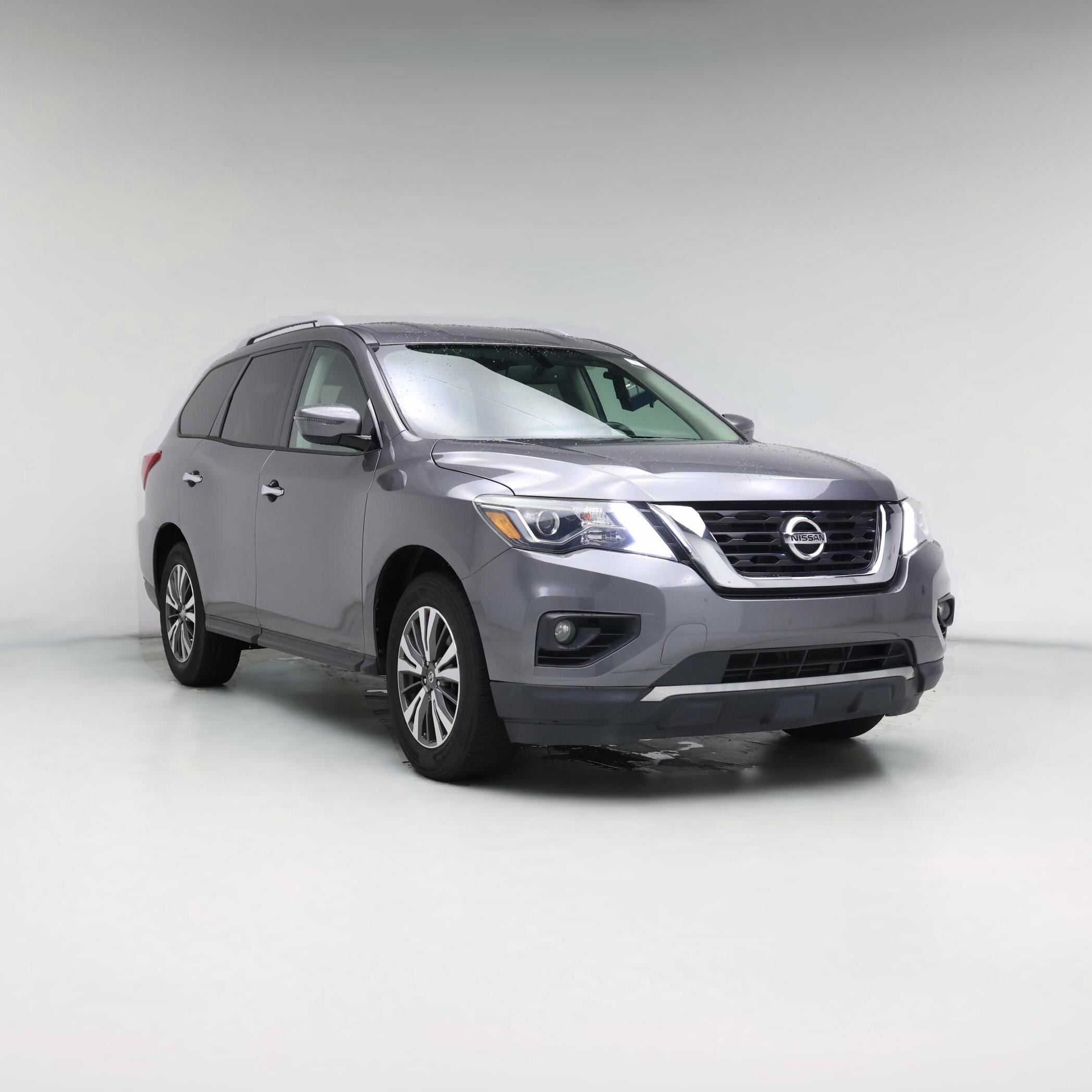 Thumbnail: 2017 Nissan Pathfinder - 1