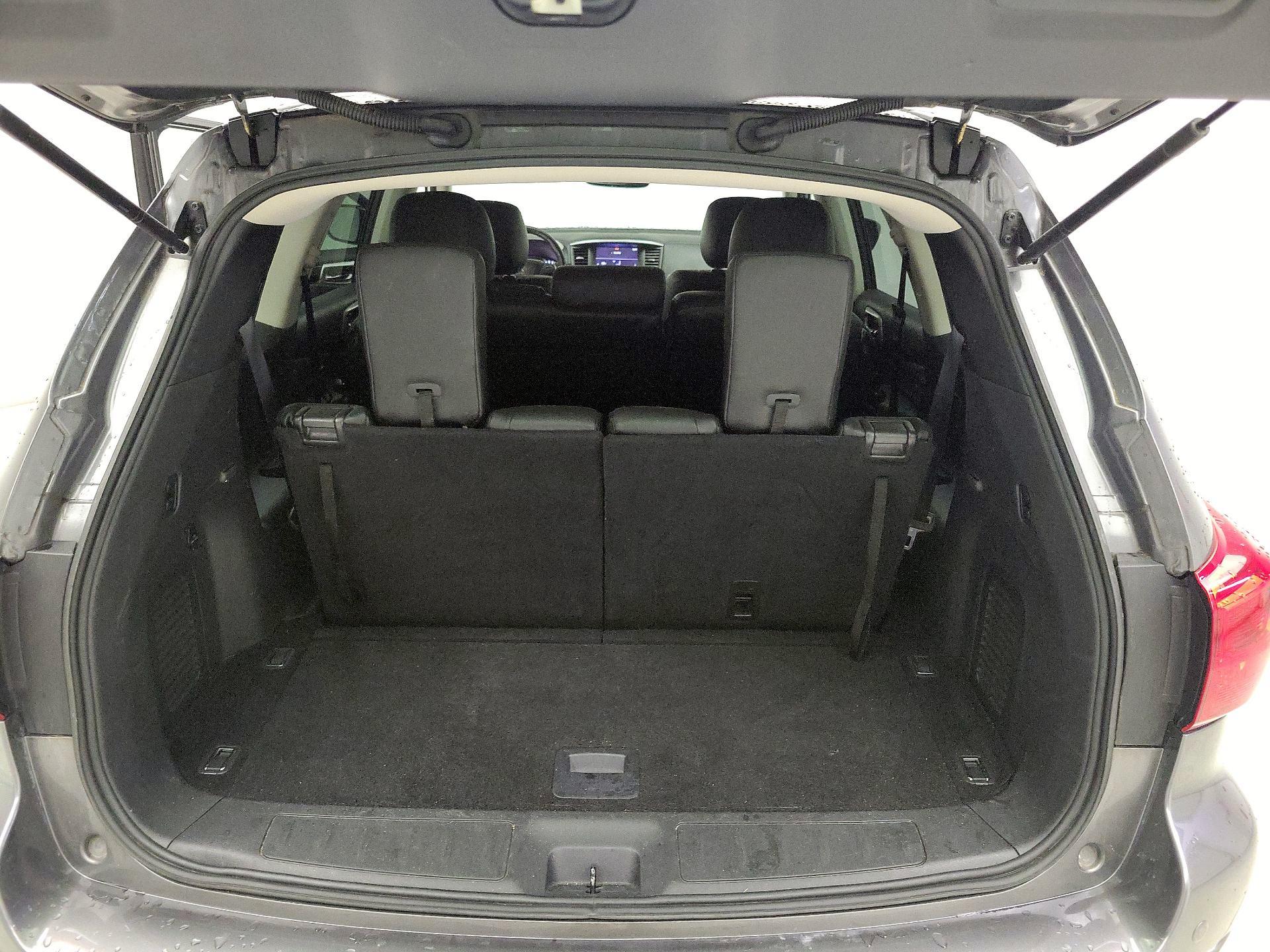 Thumbnail: 2017 Nissan Pathfinder - 19