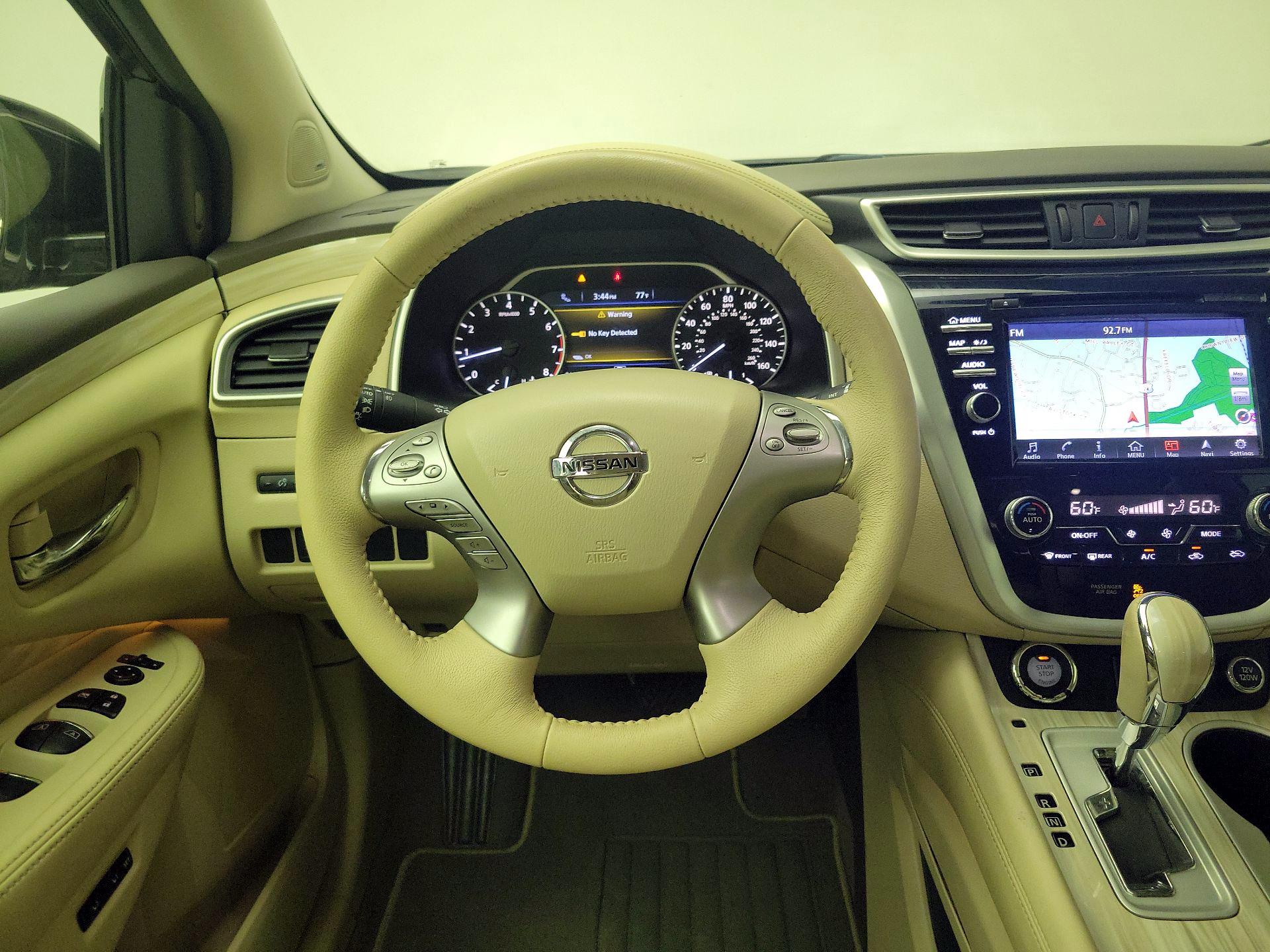 Thumbnail: 2016 Nissan Murano - 10