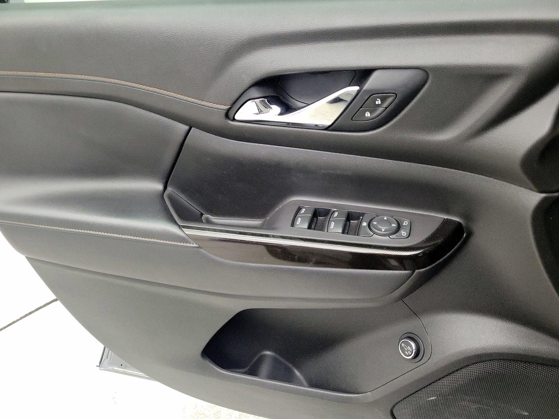 Thumbnail: 2020 GMC Acadia - 12