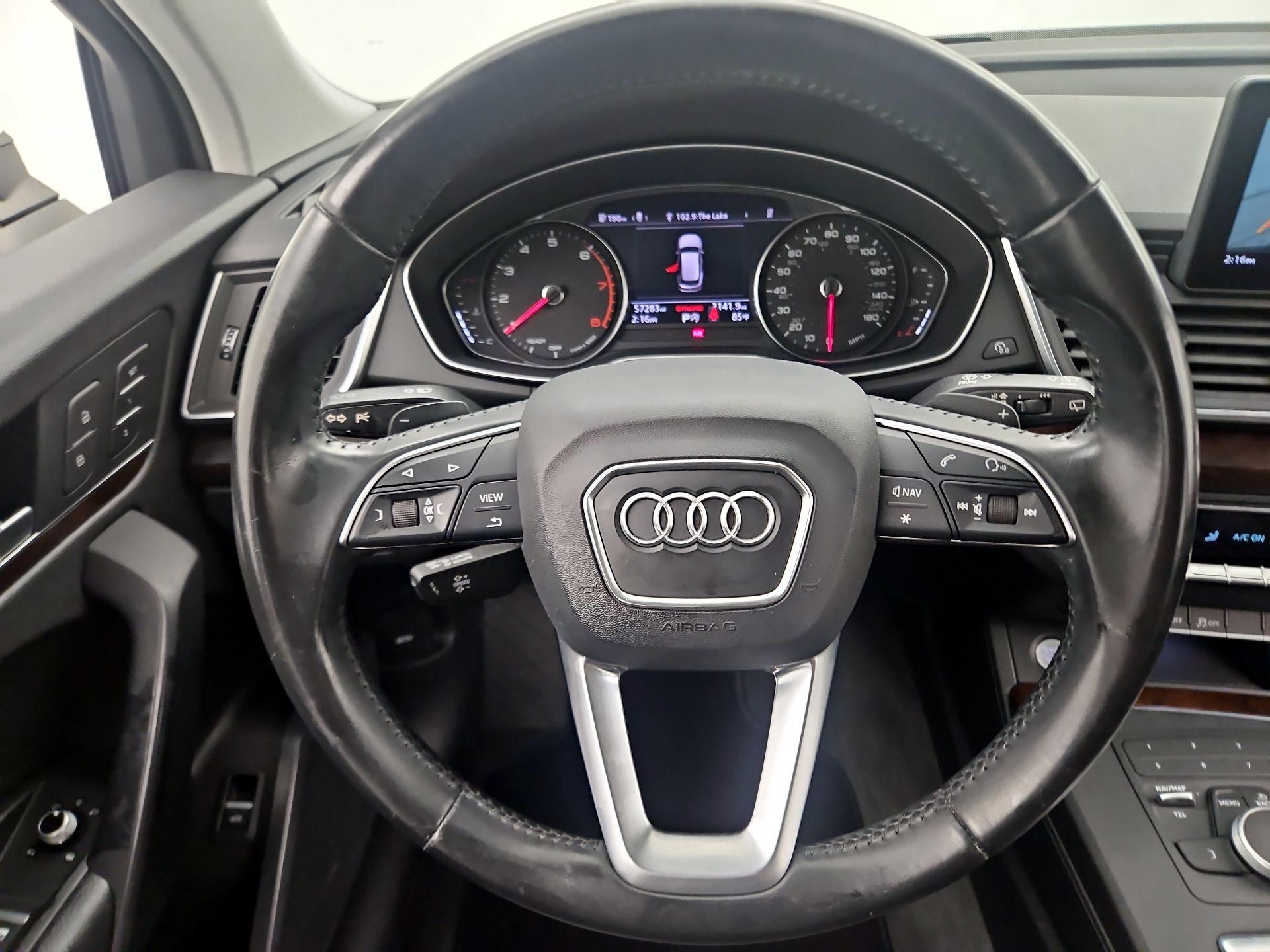 Thumbnail: 2020 Audi Q5 - 10