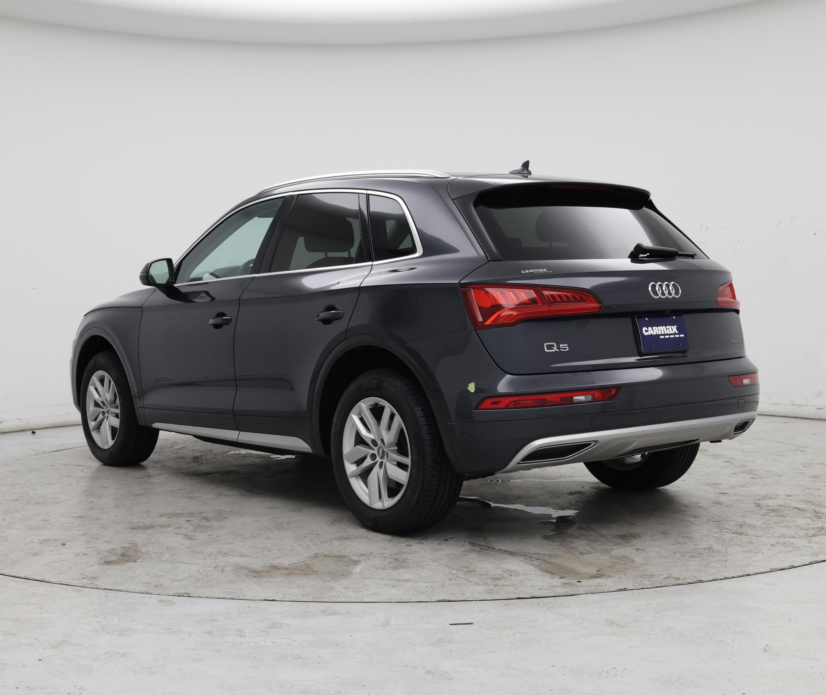 Thumbnail: 2020 Audi Q5 - 2
