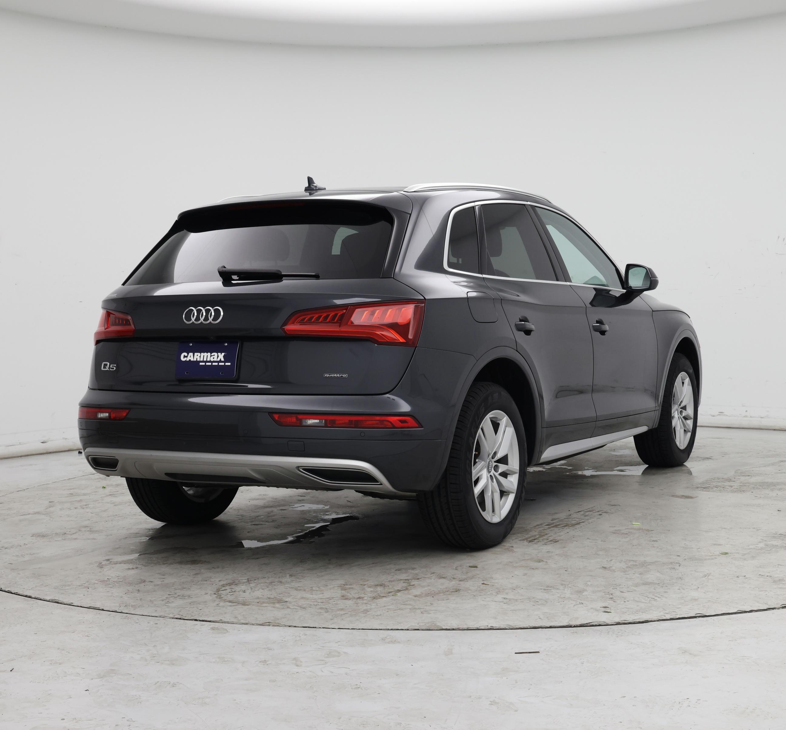 Thumbnail: 2020 Audi Q5 - 8