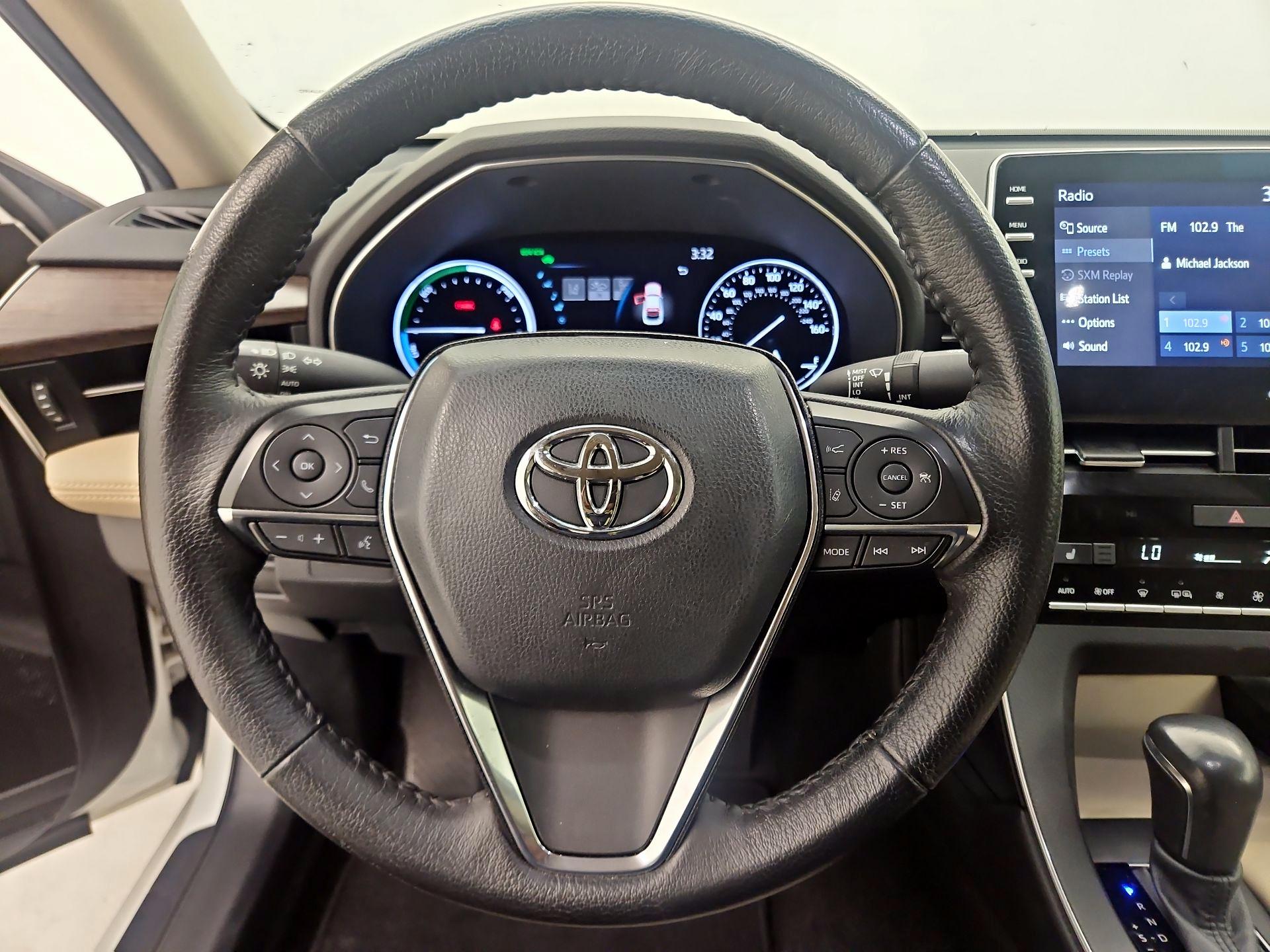 Thumbnail: 2021 Toyota Avalon - 10
