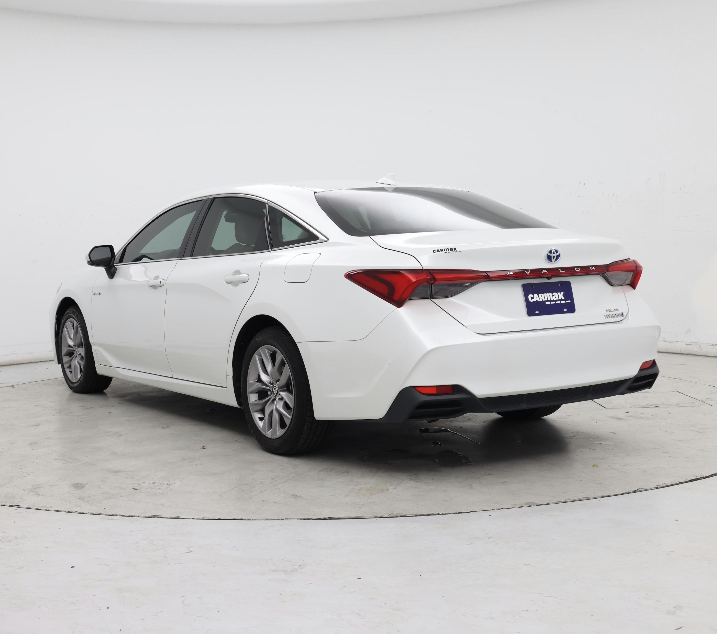 Thumbnail: 2021 Toyota Avalon - 2